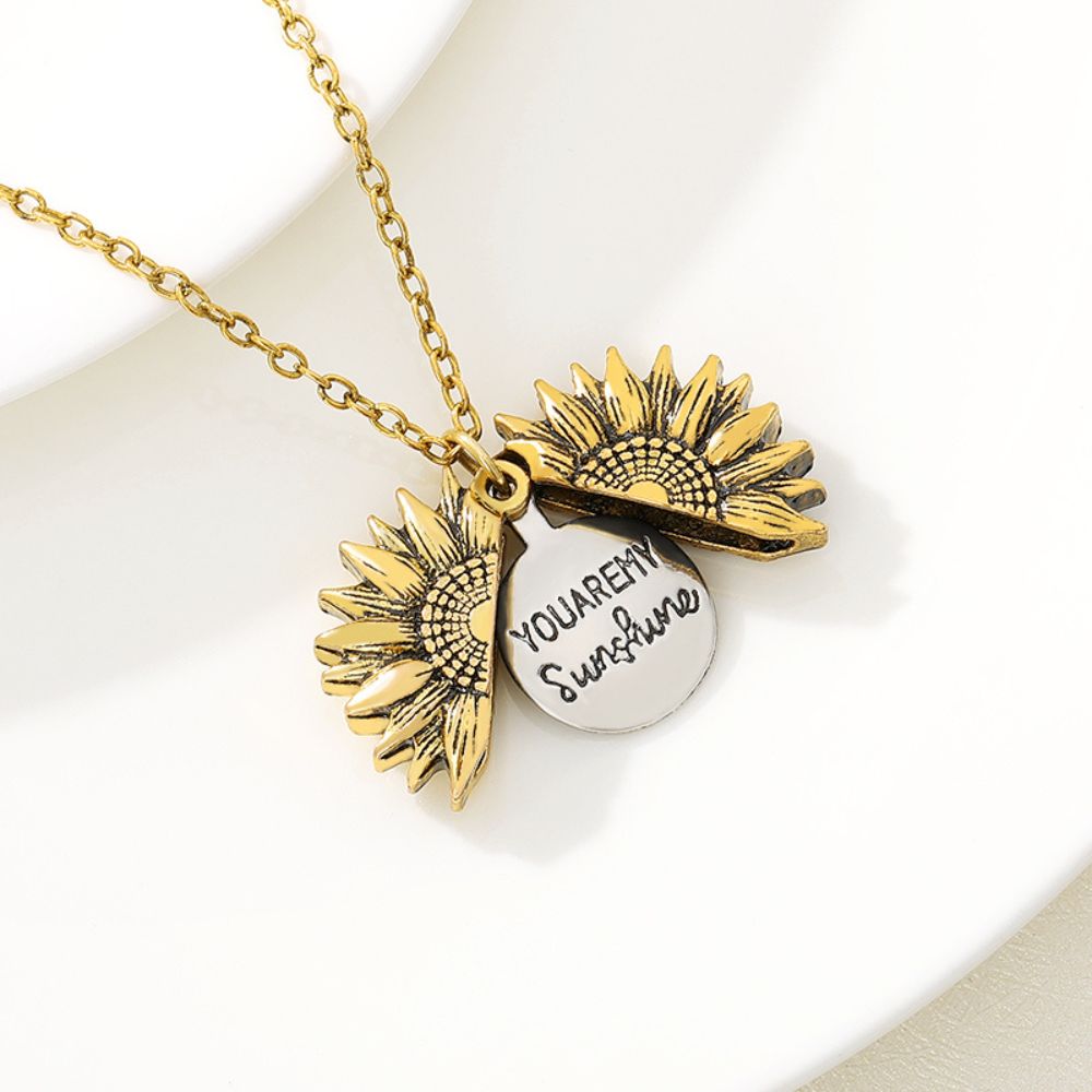 SUNSHINE NECKLACE - Concordia Style Boutique
