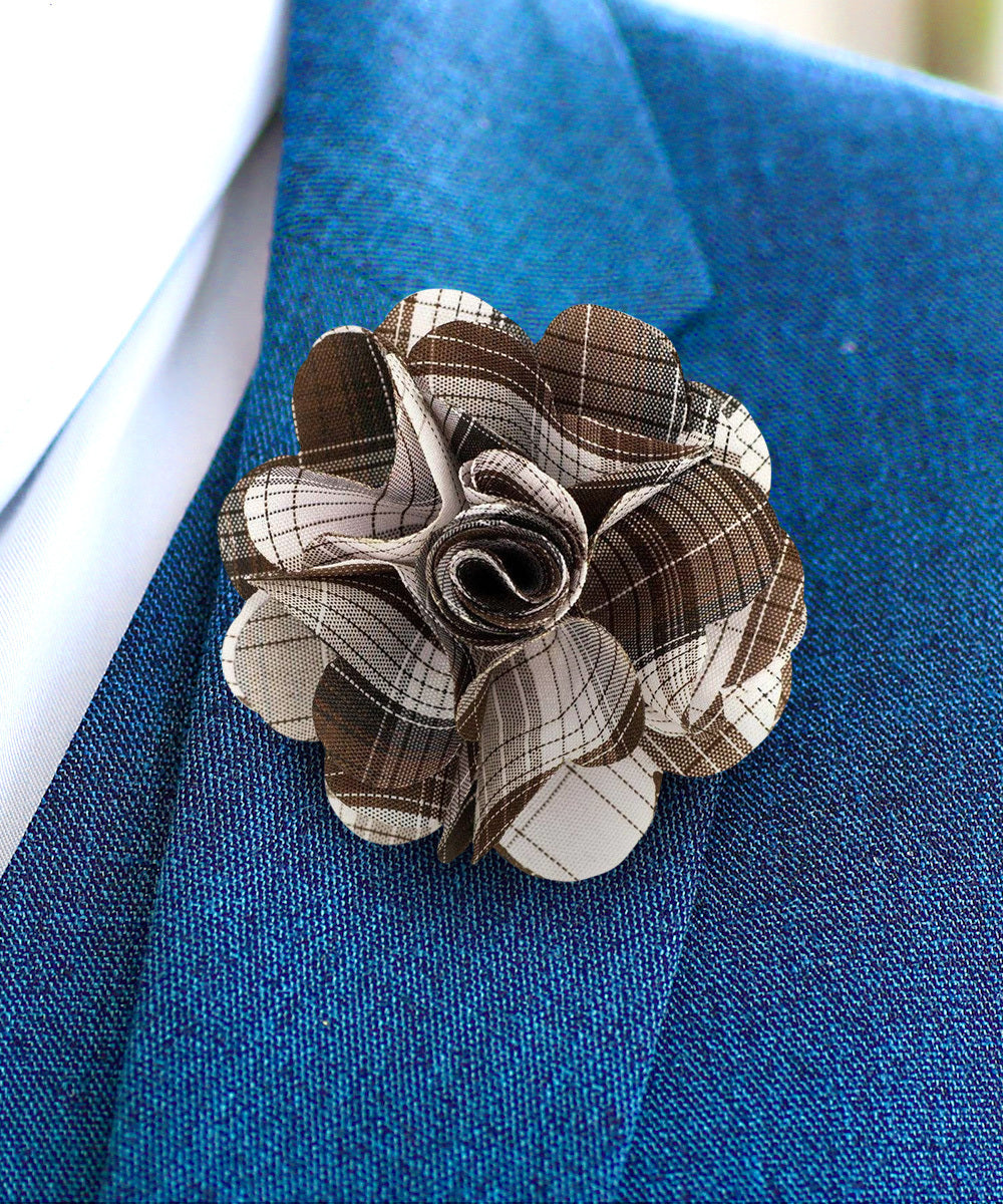 Vittorio Vico Unisex Metallic Silver Accent Plaid Flower Lapel Pin - Concordia Style Boutique