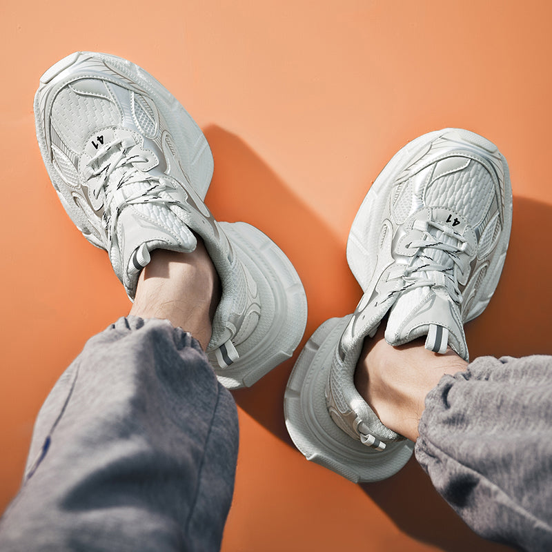 S555 React Sneakers - Concordia Style Boutique