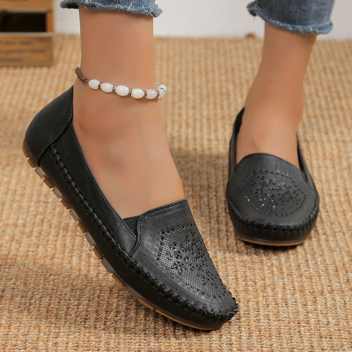 Women’s Handmade Gommino Driving Shoes – Solid‑Color Casual Flats