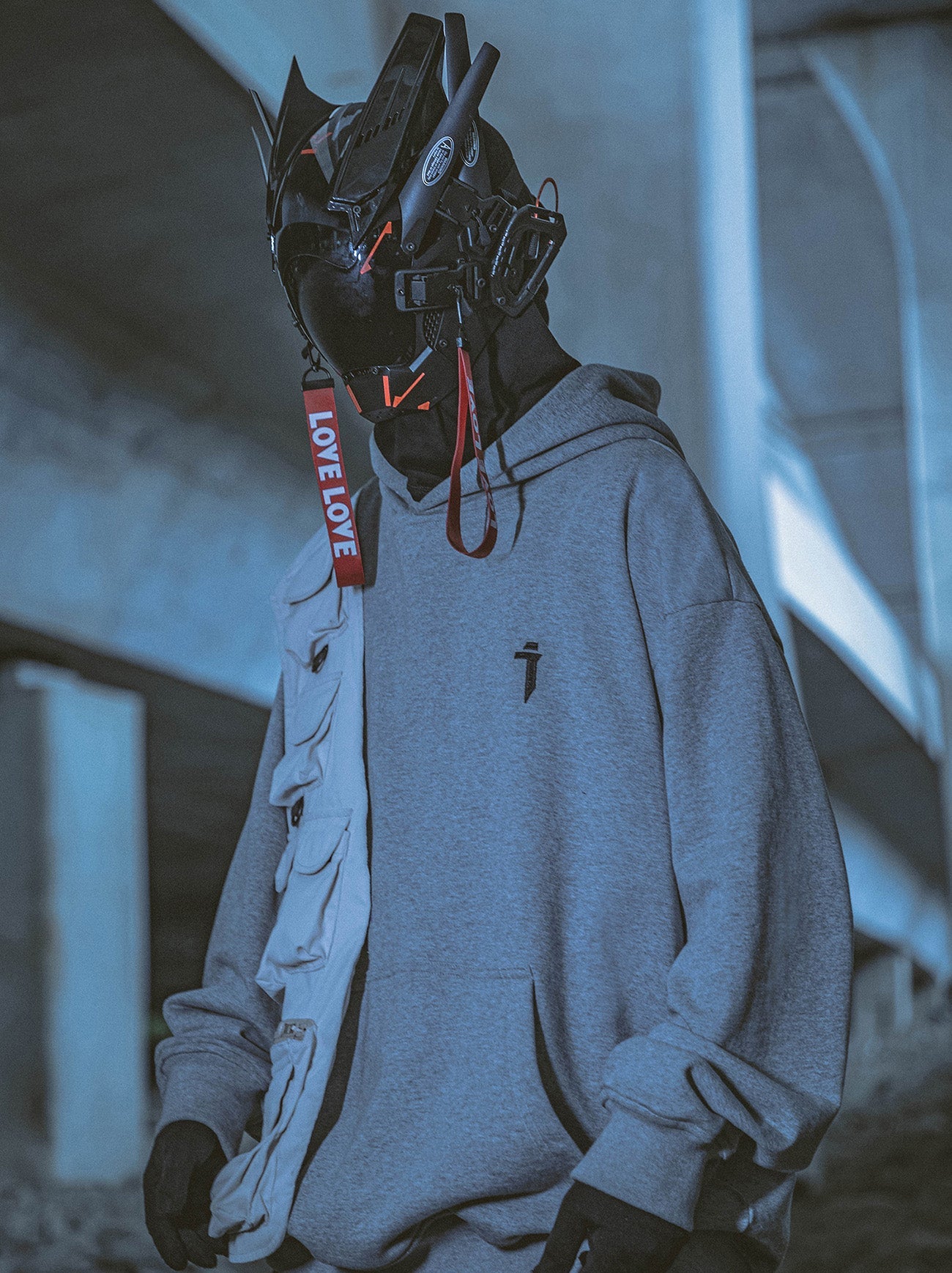 HiH27 I-Tech Essential Hoodie - Concordia Style Boutique