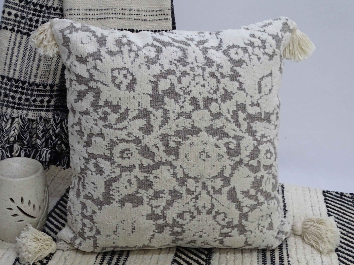 Throw Pillow with Tassels 20" x 20" Insert Included