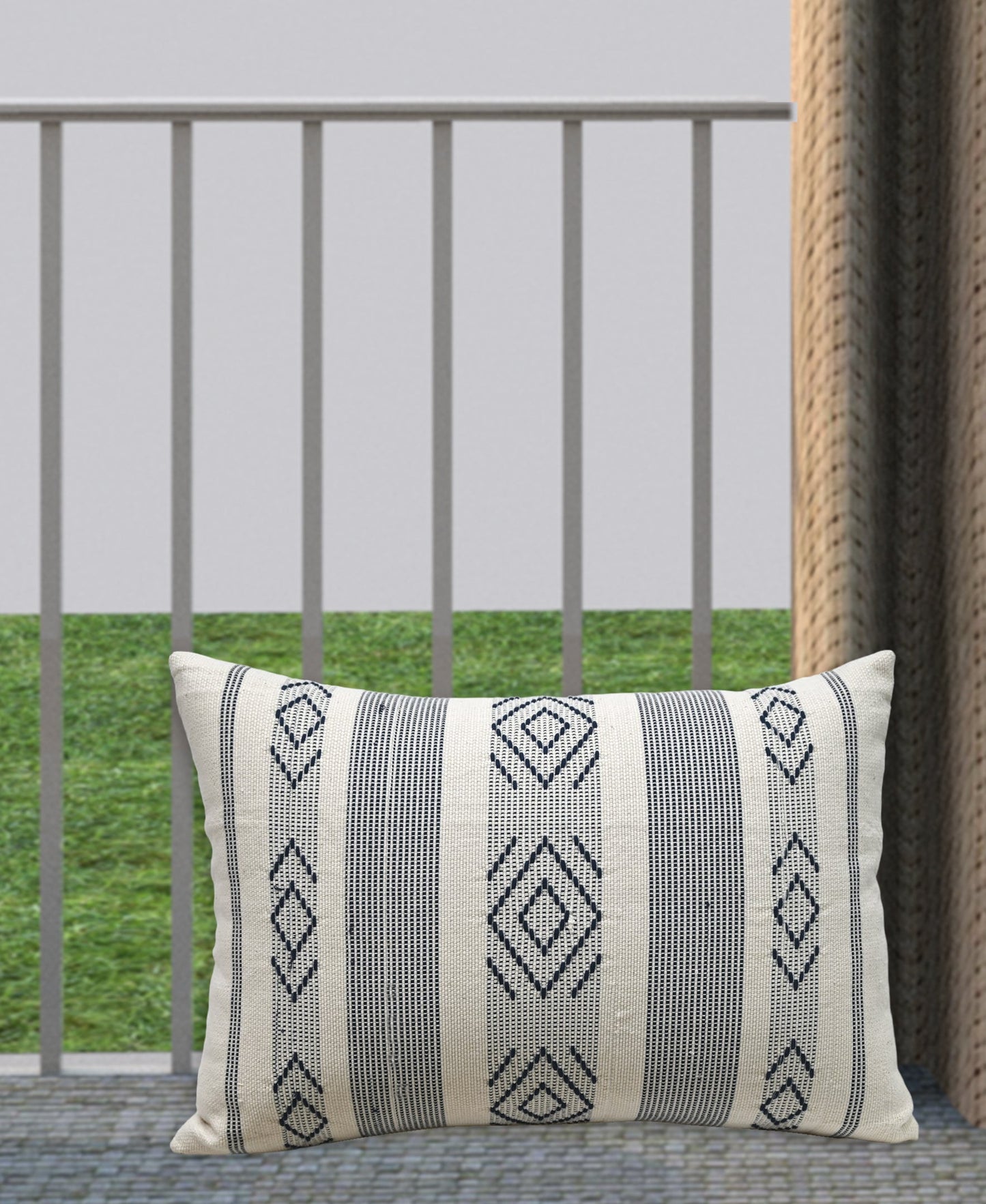 Jacquard Woven Decorative Throw Pillow, 14''X 20"