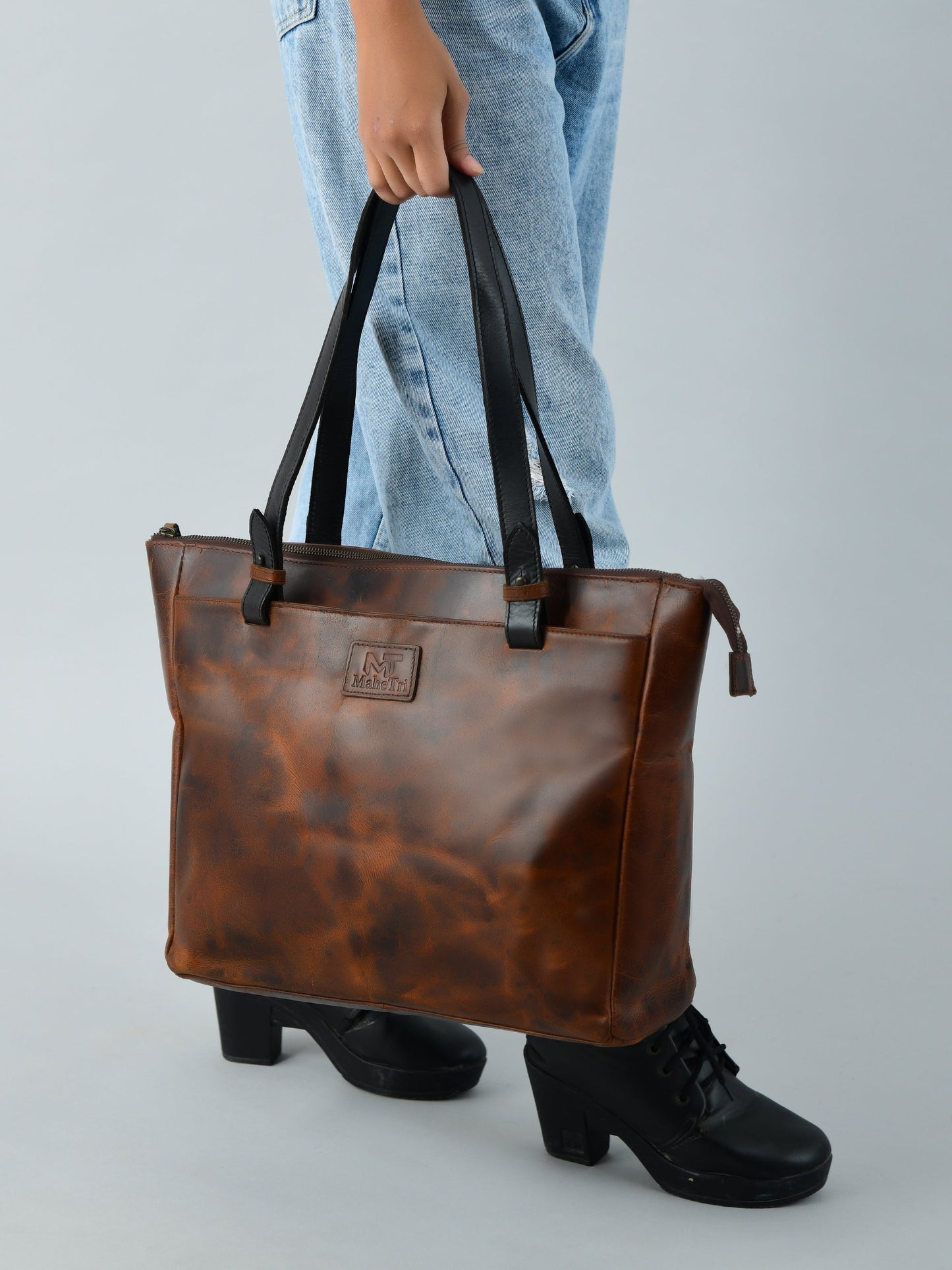Portland Leather Tote with Zipper - Concordia Style Boutique