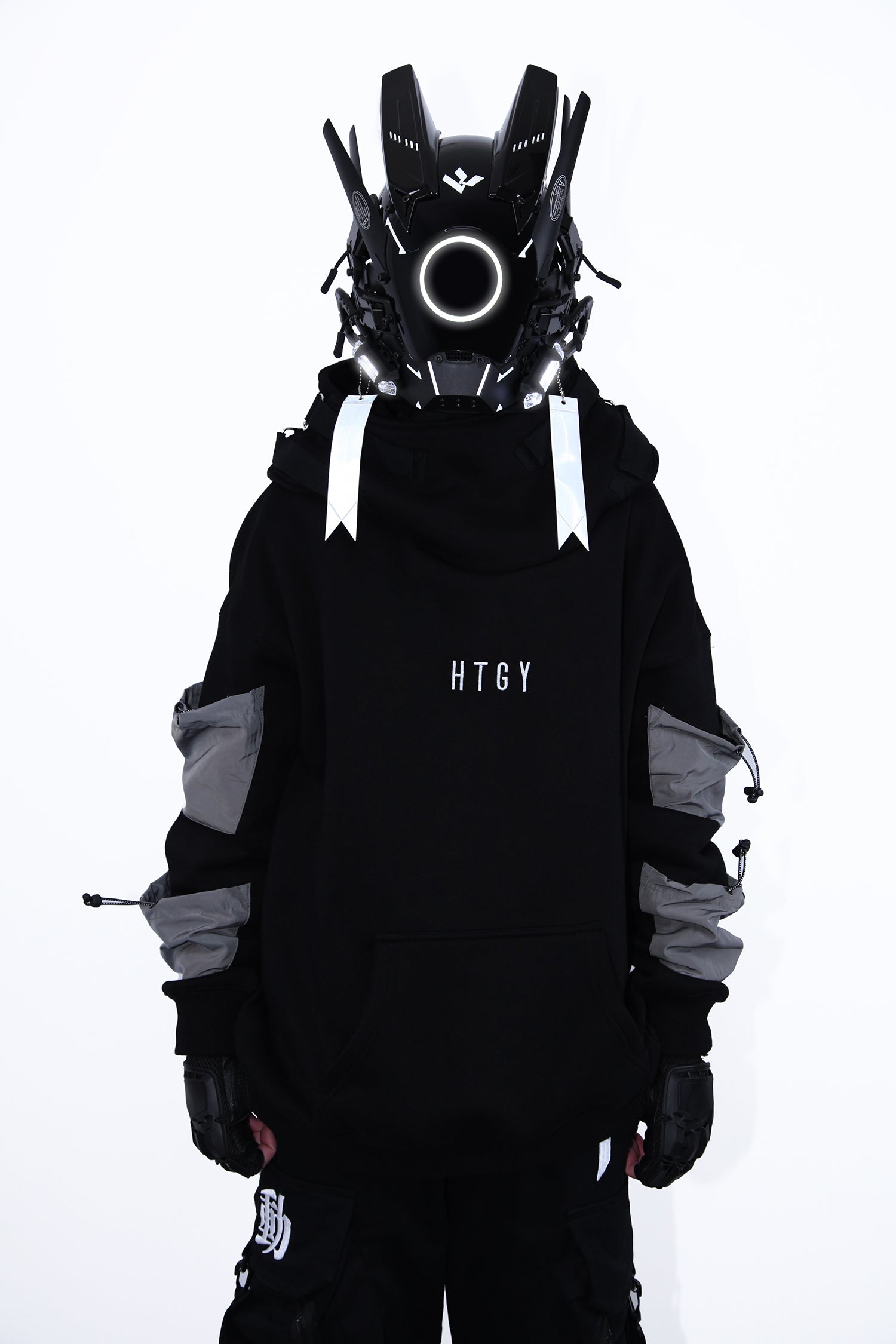 B-Ci White Tech Mask - Concordia Style Boutique