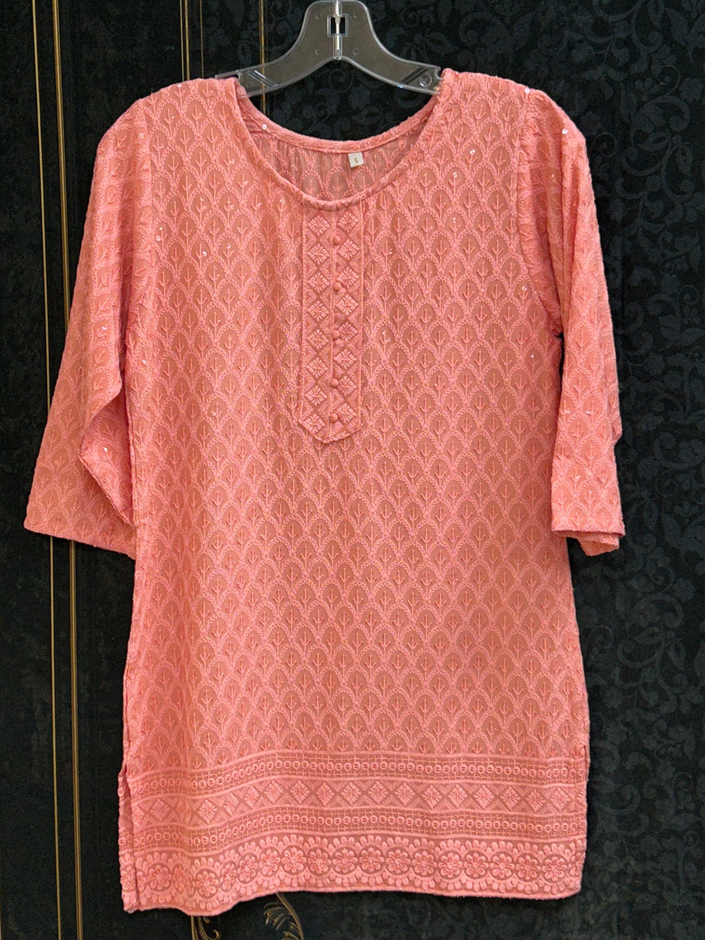 Chikankari short kurti
