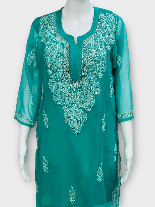 Chikankari kurti