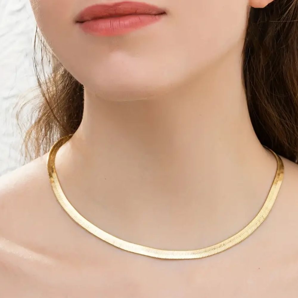 GOLD HERRINGBONE NECKLACE - Concordia Style Boutique
