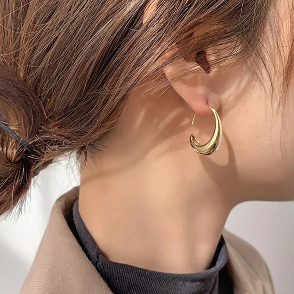 GOLD DROP HOOP EARRINGS (PAIR) - Concordia Style Boutique