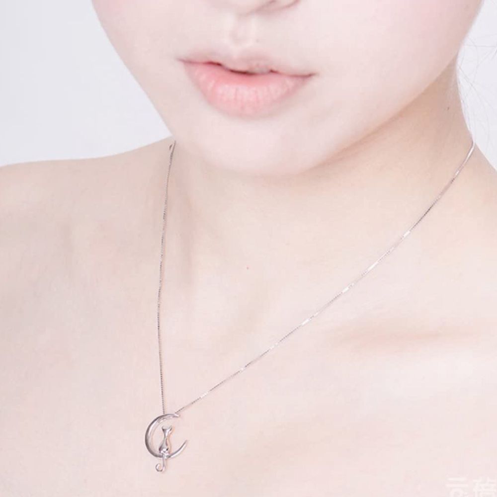 CAT MOON NECKLACE - Concordia Style Boutique