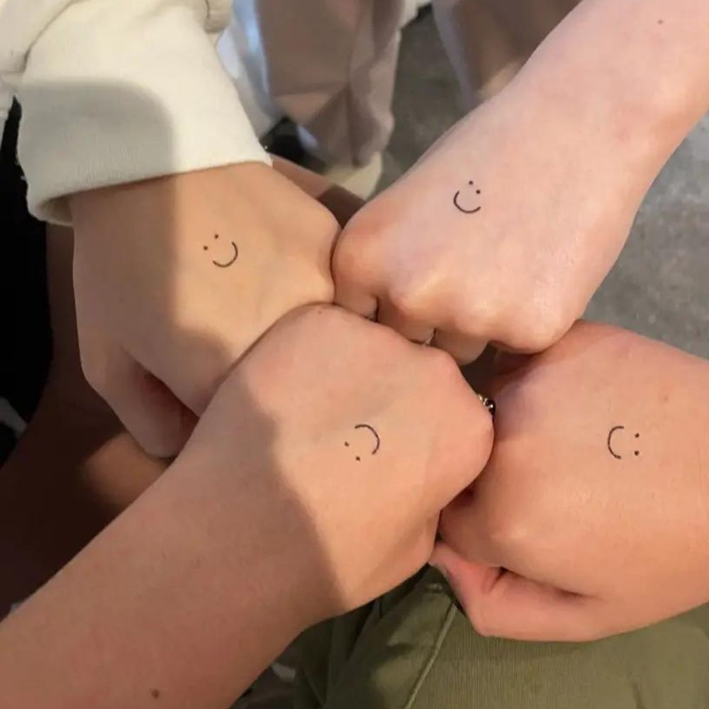 WATERPROOF SMILEY TATTOO - Concordia Style Boutique
