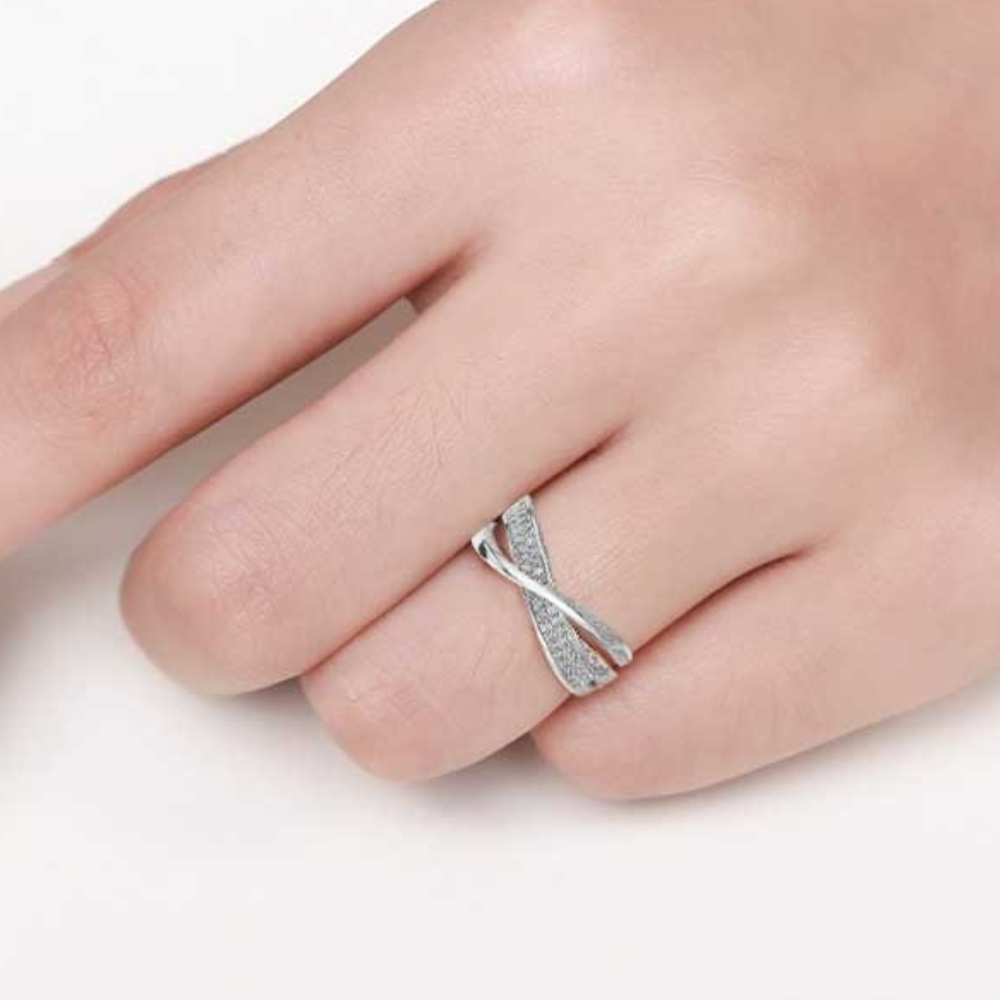 WOVEN CROSSOVER RING - Concordia Style Boutique