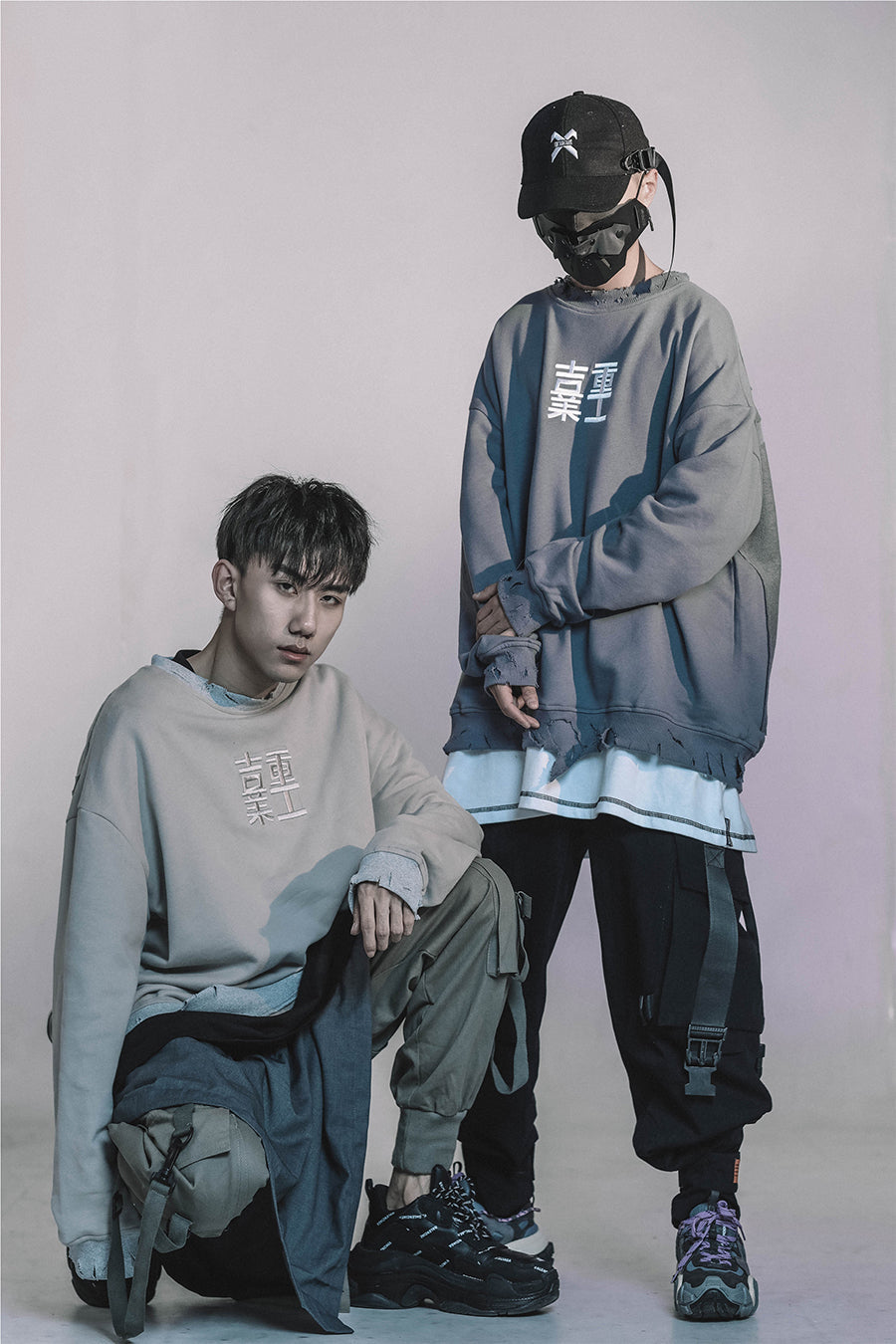 HiH14 Industrial Ripped Crewneck - Concordia Style Boutique