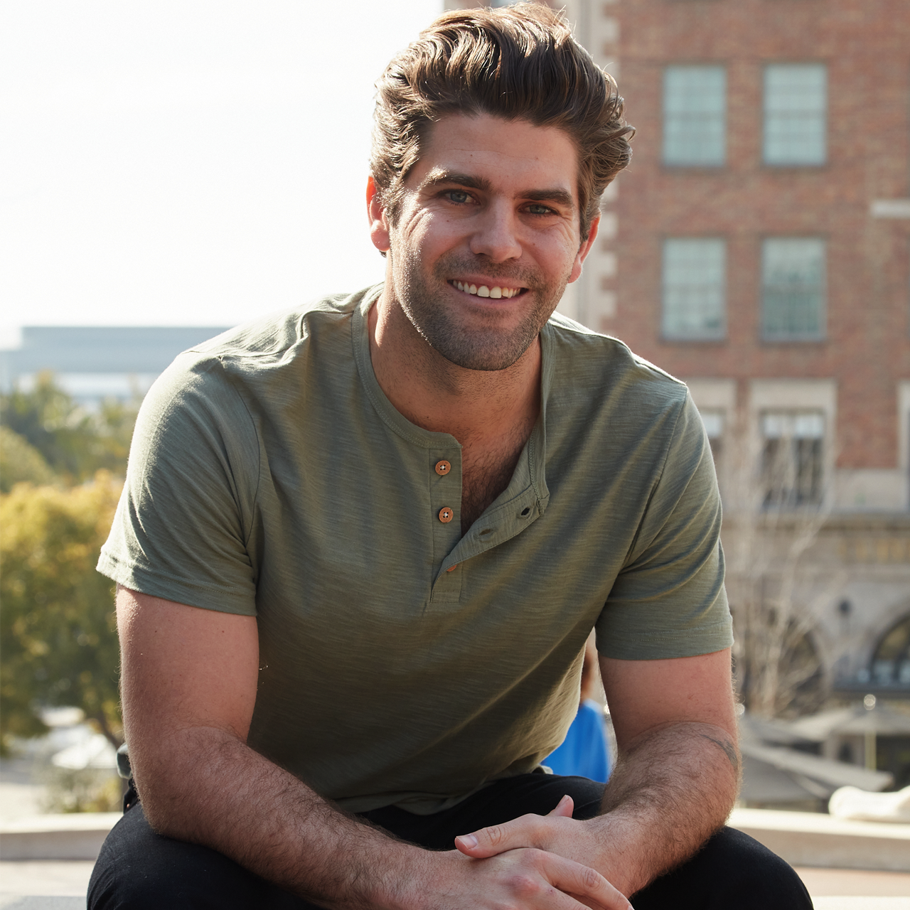 Noel Solid Slub Henley - Concordia Style Boutique