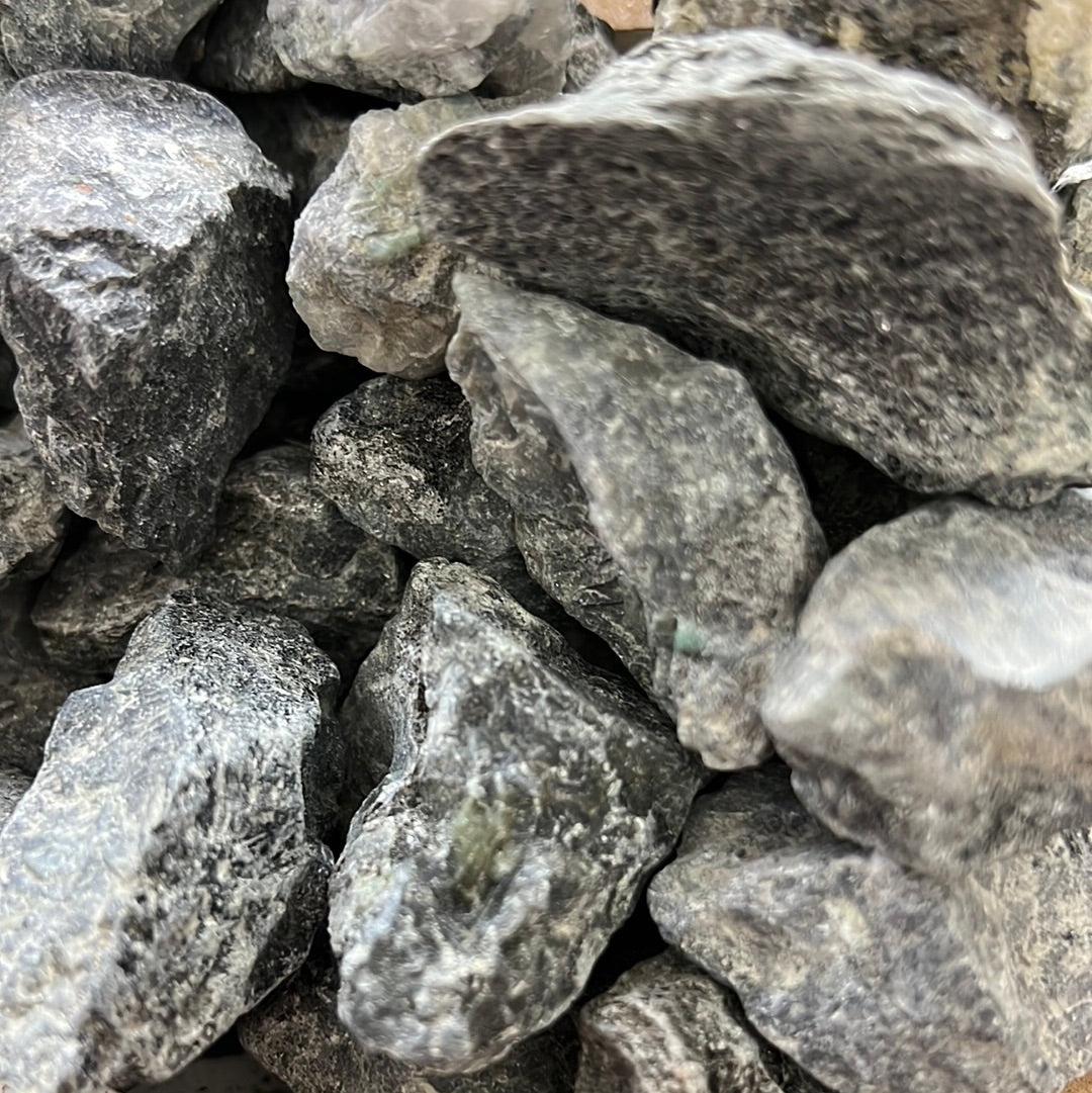 Raw Emerald Stone - Concordia Style Boutique