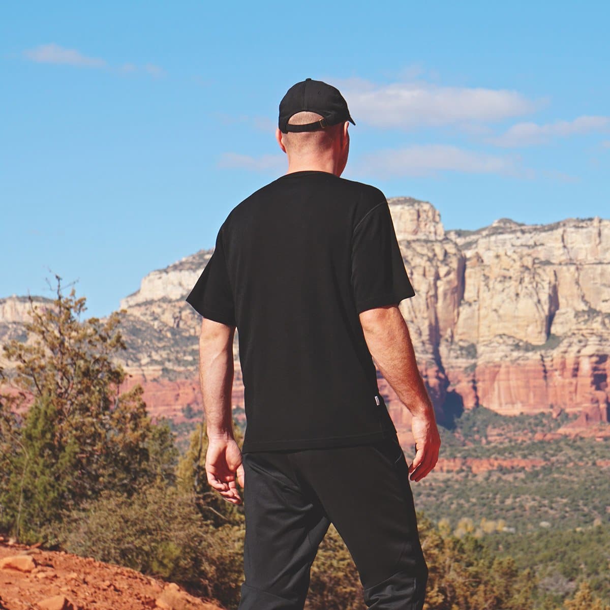 Midweight - Sentinel Men's S/S Crew 100% Merino Wool - Concordia Style Boutique