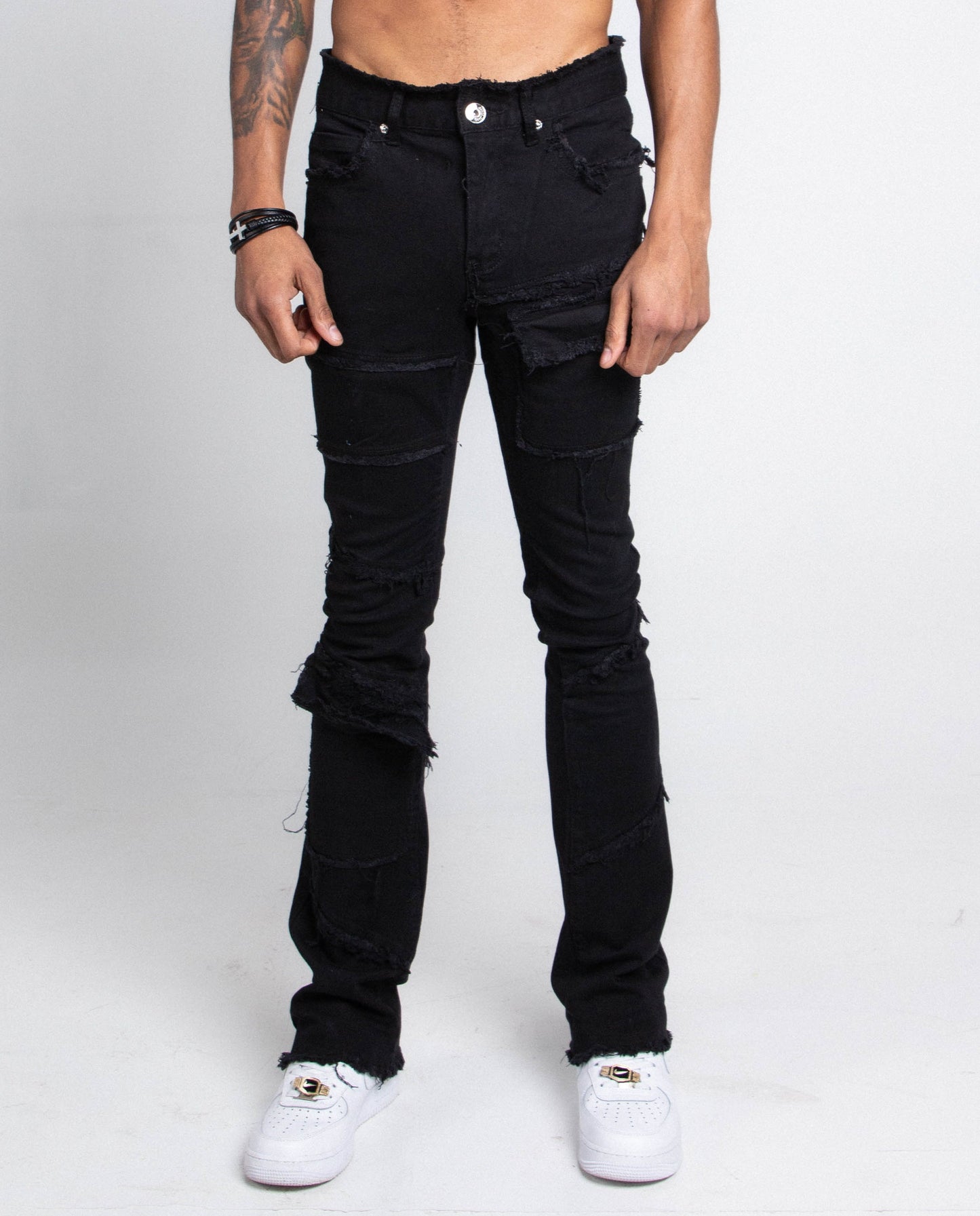 AS405 BLACK DISTRESSED STACKED JEANS
