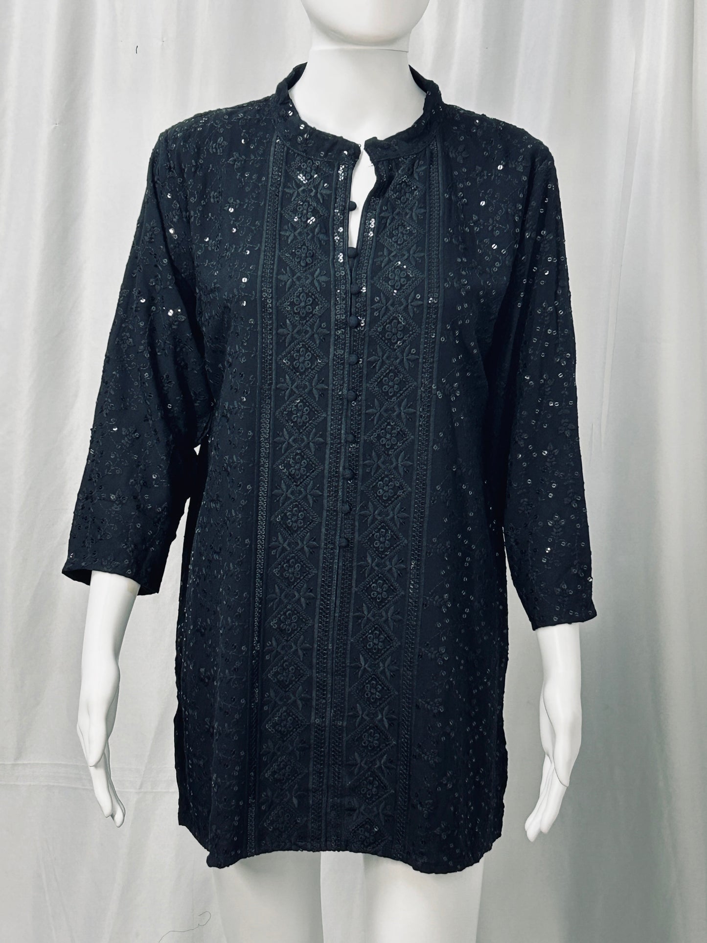 Chikankari short kurti : black