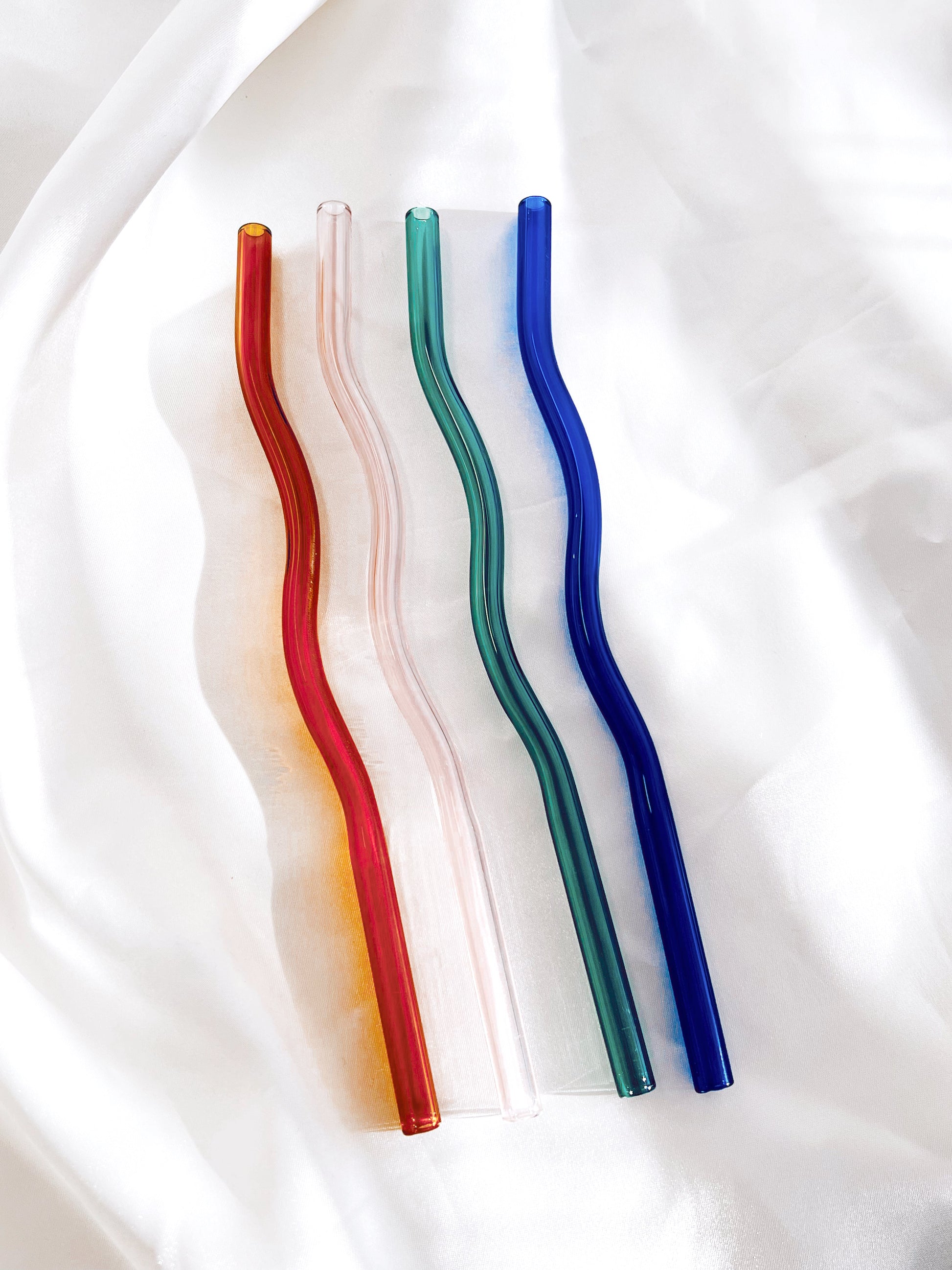 Wavy Glass Straws - Concordia Style Boutique