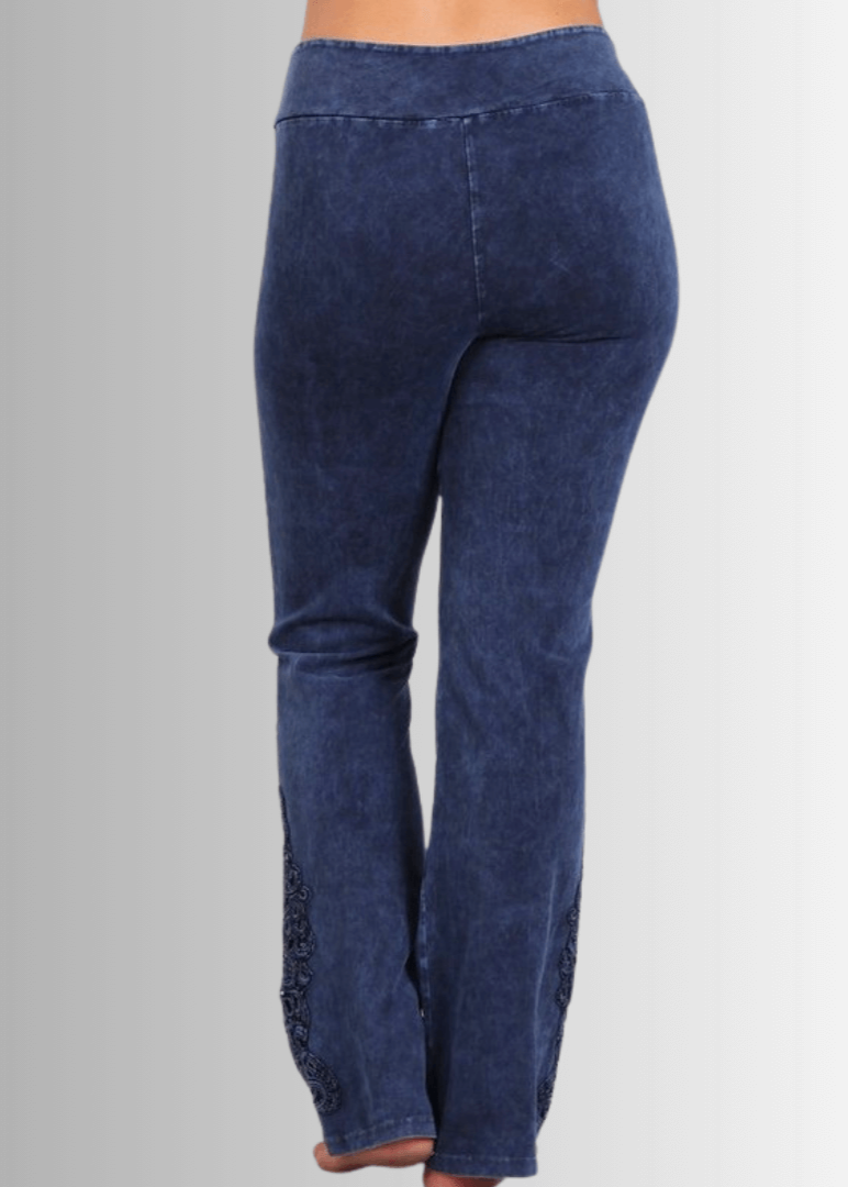 Bootcut Jeggings Crochet Hem in Plus Size - Concordia Style Boutique
