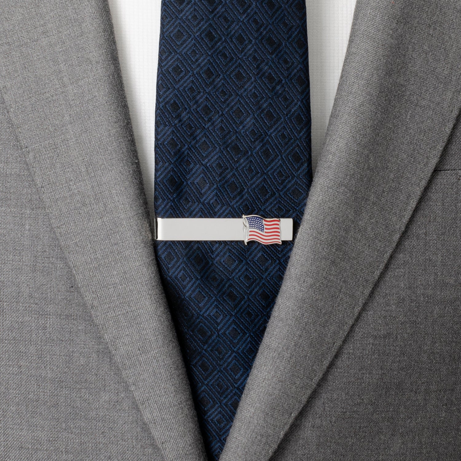 Waving American Flag Tie Bar - Concordia Style Boutique