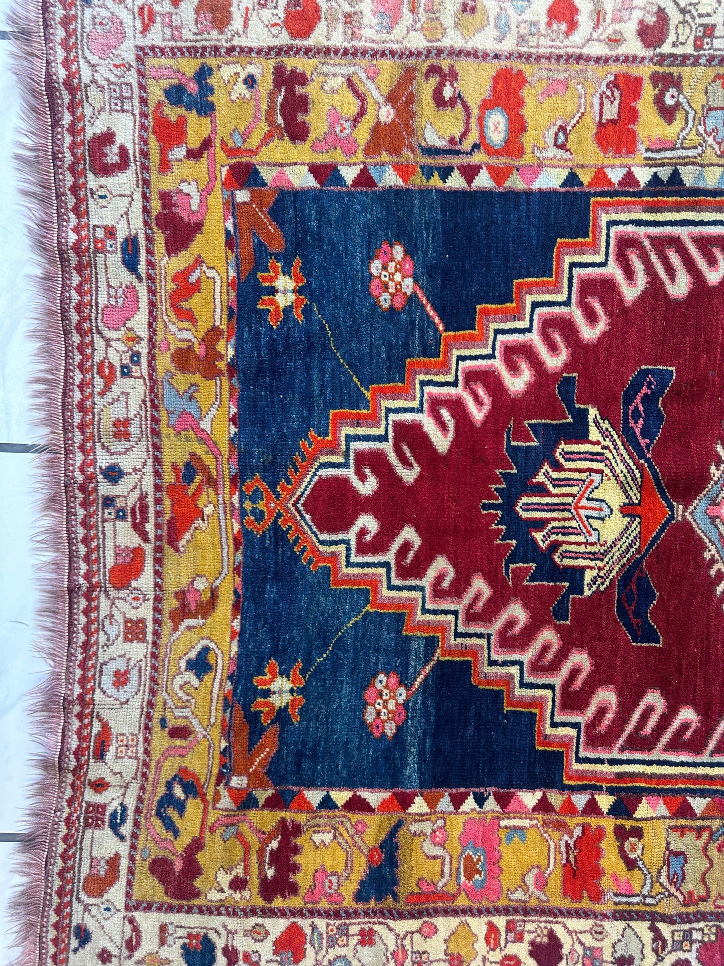 Hand-Knotted Antique Turkish Melas Wool Rug – 4'3" x 5'11" – Vibrant Geometric Motifs