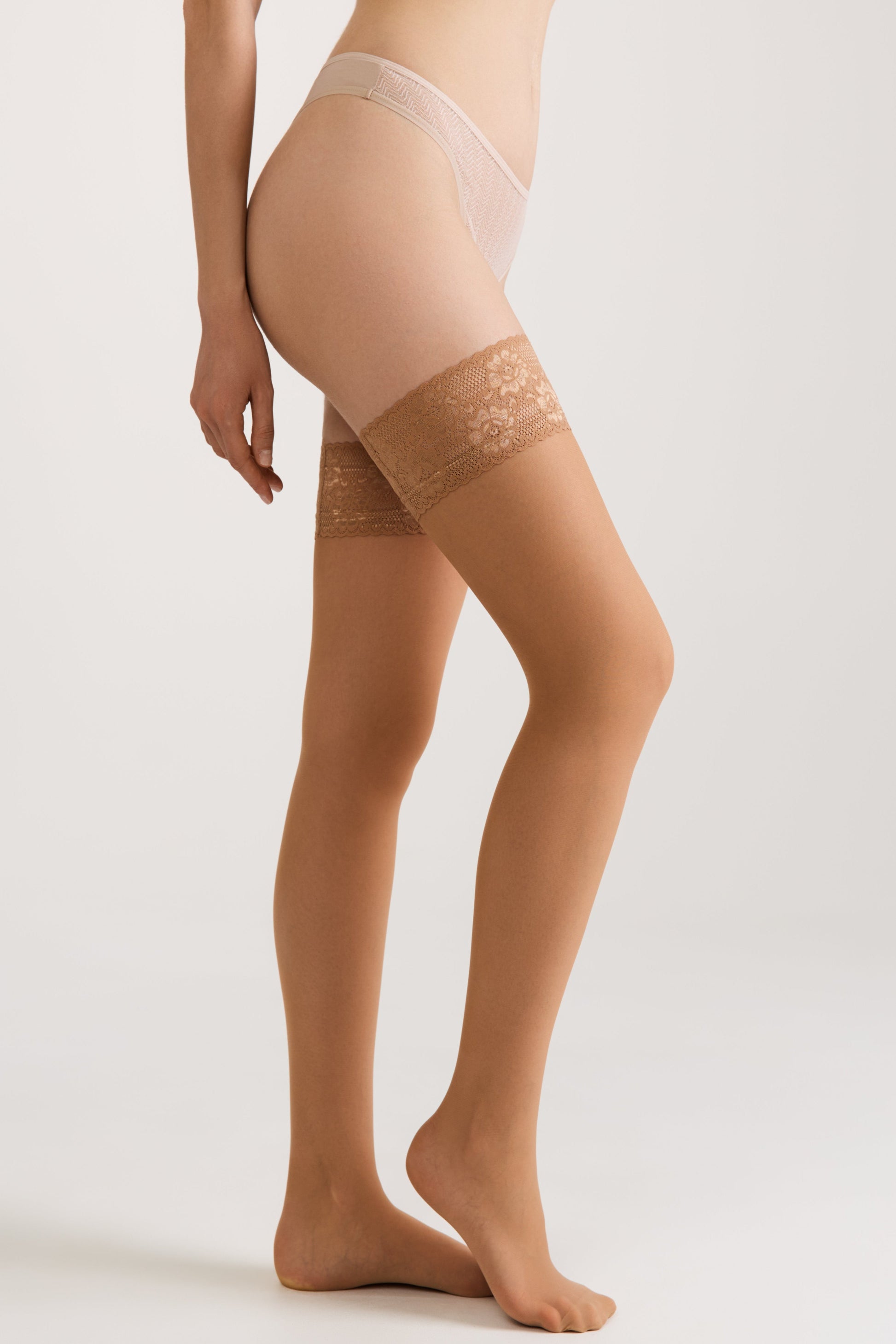 Stockings Conte Class 40 Den - Silicone Lace Top - Concordia Style Boutique
