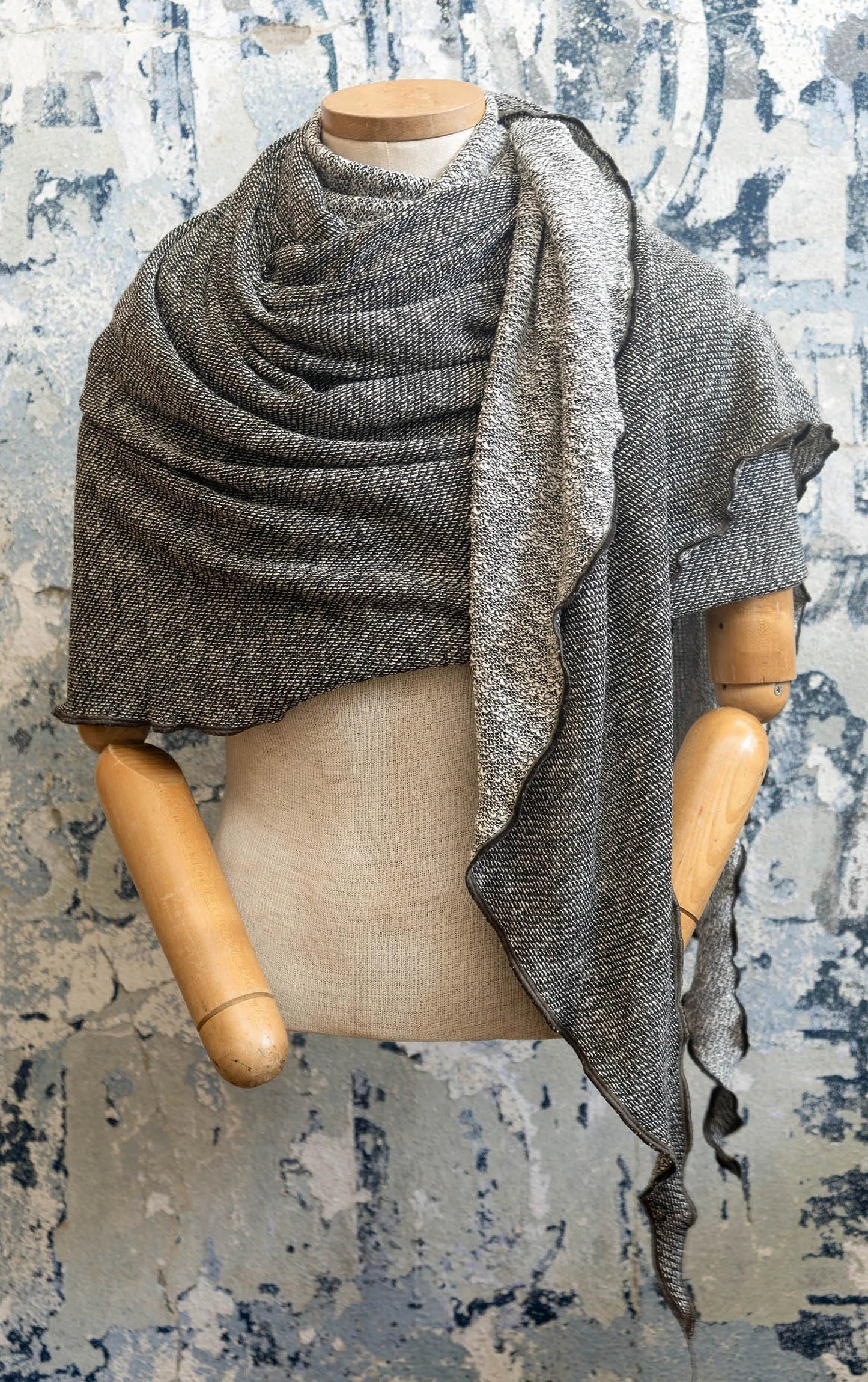 City Static Scarf