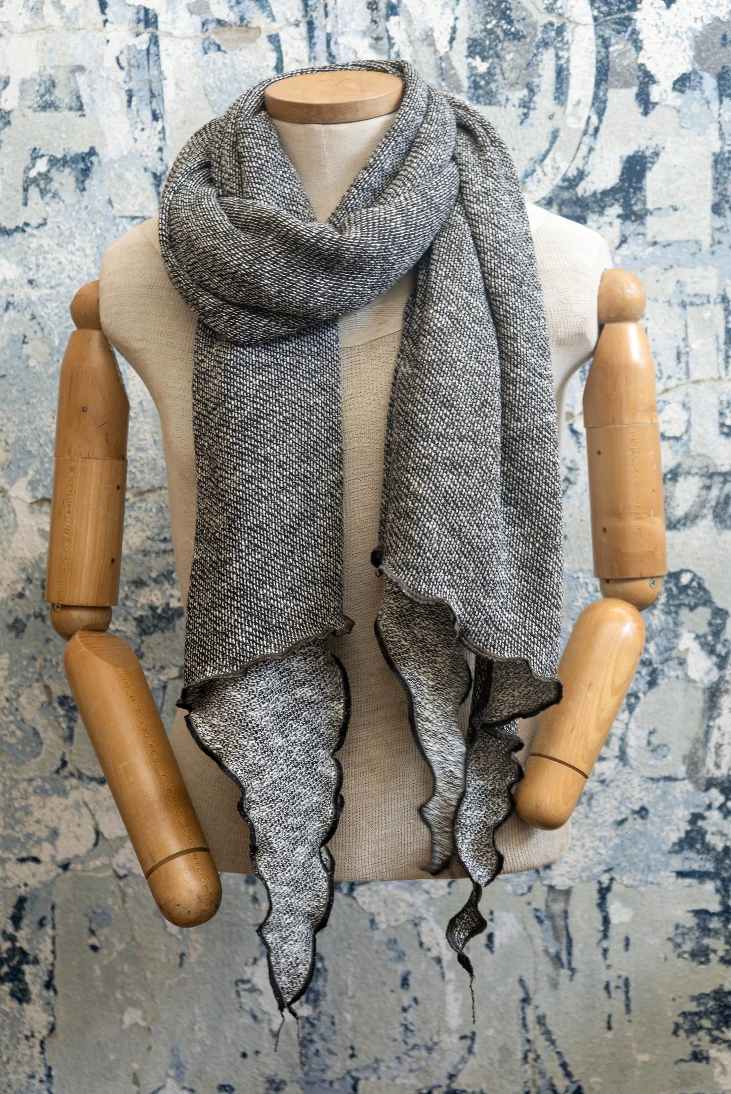 City Static Scarf