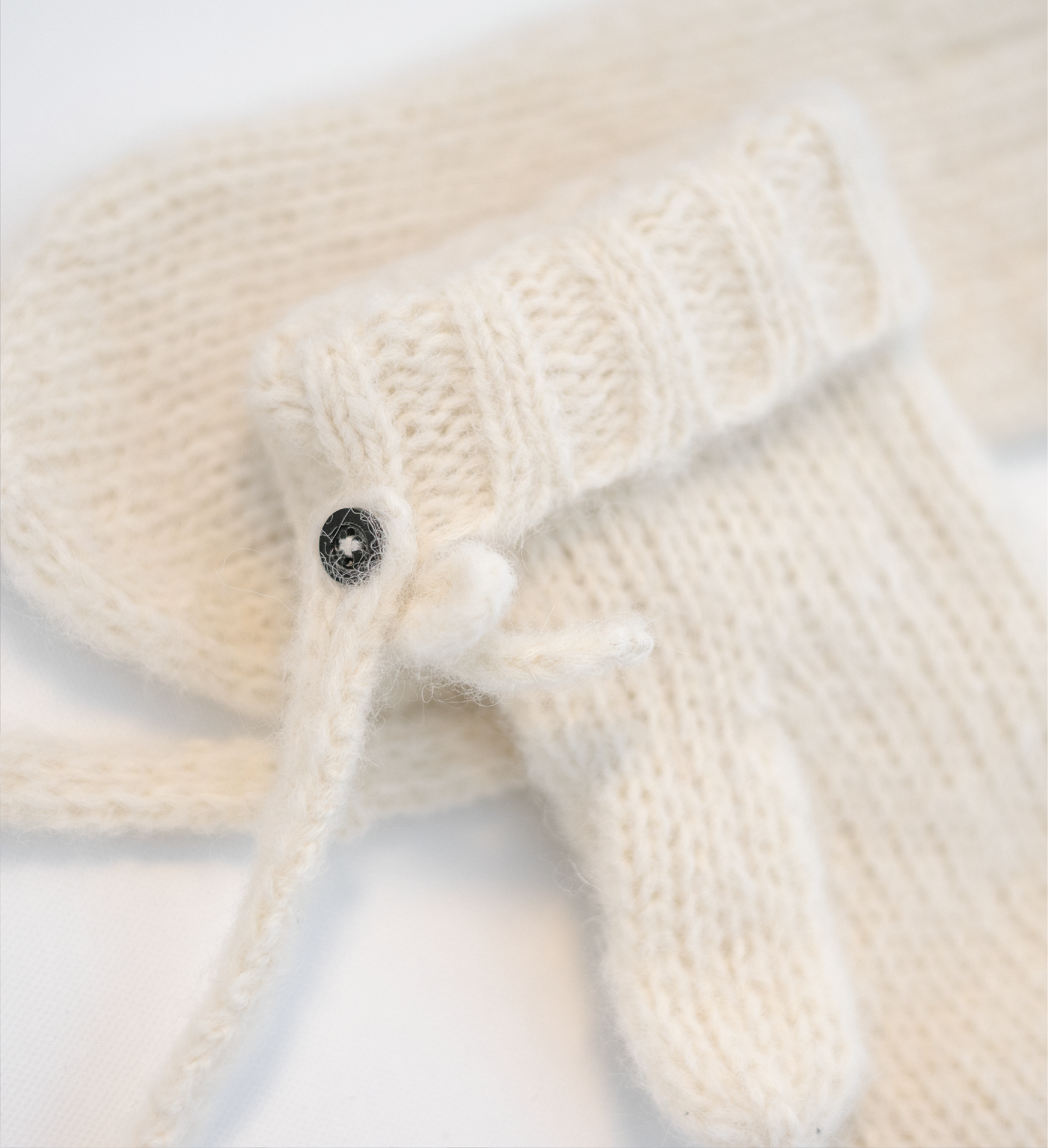 Cosset Mittens - Concordia Style Boutique