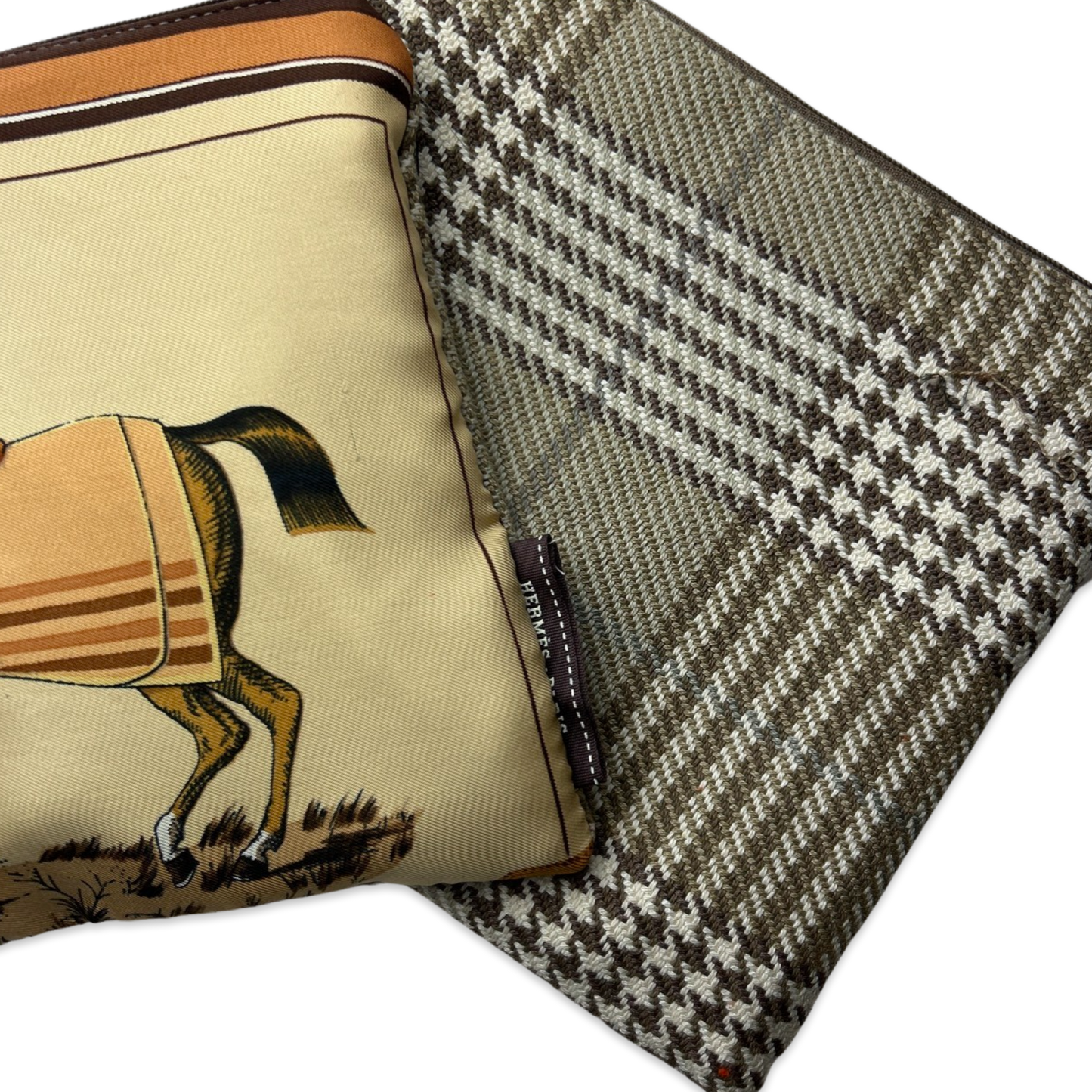 Couvertures et Tenues du Jour Tan Vintage Scarf Crossbody Bag