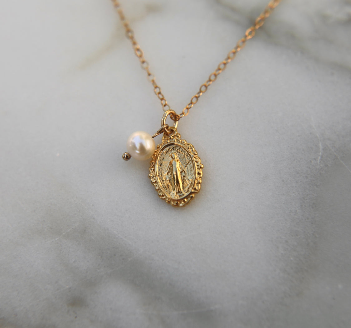 Intricate Miraculous Medal Necklace with Pearl