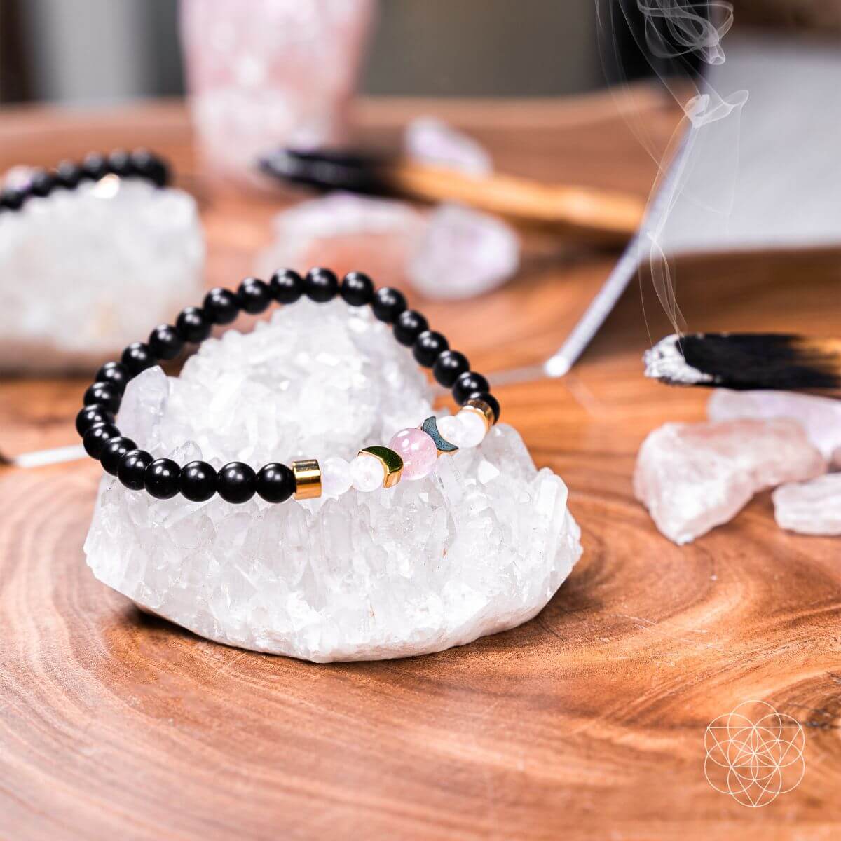 Digital Detox - Shungite Super Charged Bracelet - Concordia Style Boutique