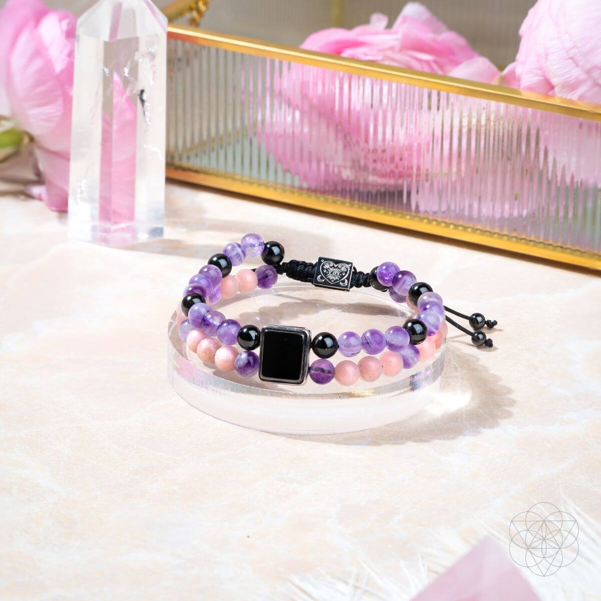I Am Strong: Illuminating Bracelet of Feminine Power - Concordia Style Boutique