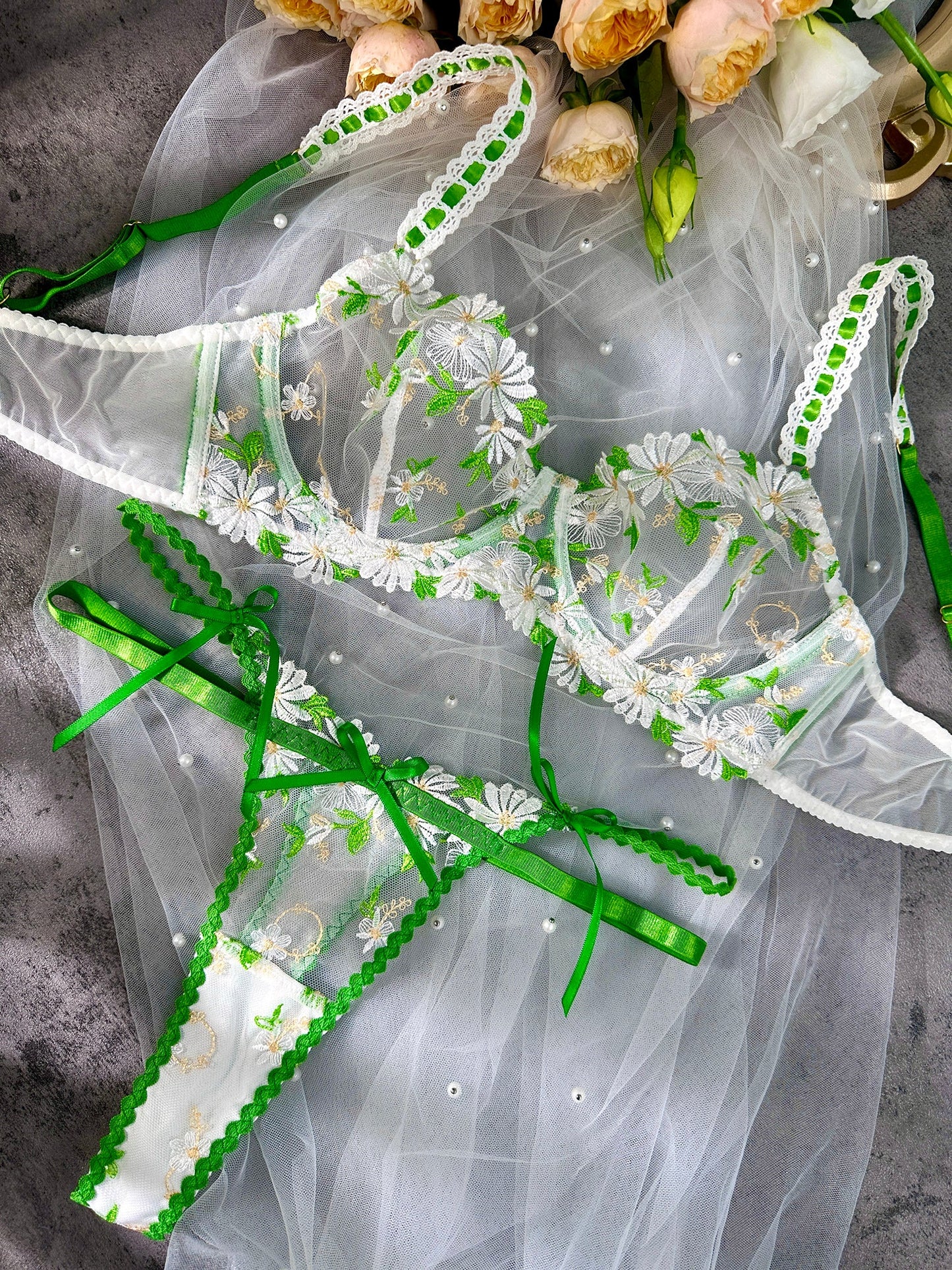 Lovely Daisy Lace Lingerie Set - Concordia Style Boutique