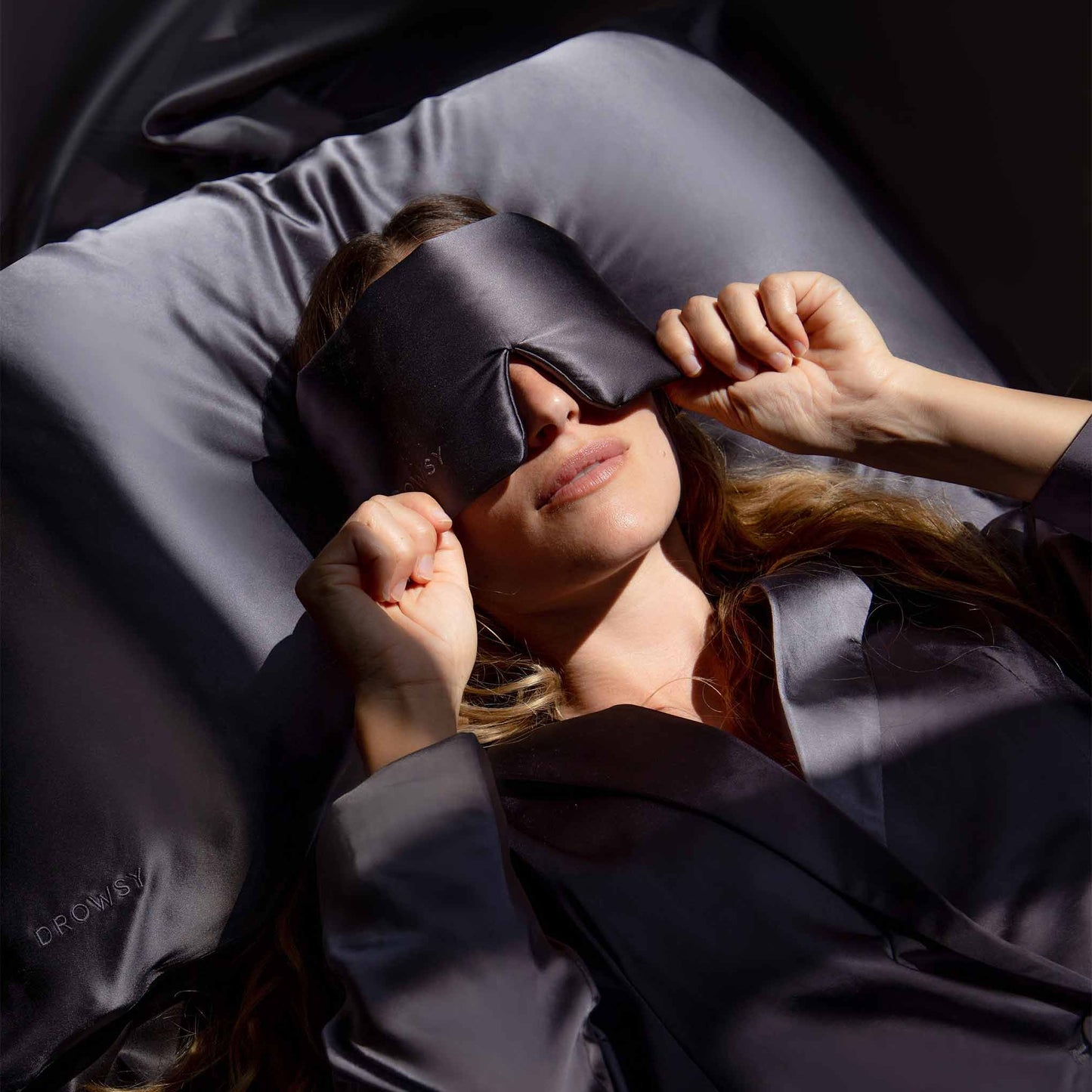 Moonlight Shadow Silk Pillowcase - Concordia Style Boutique