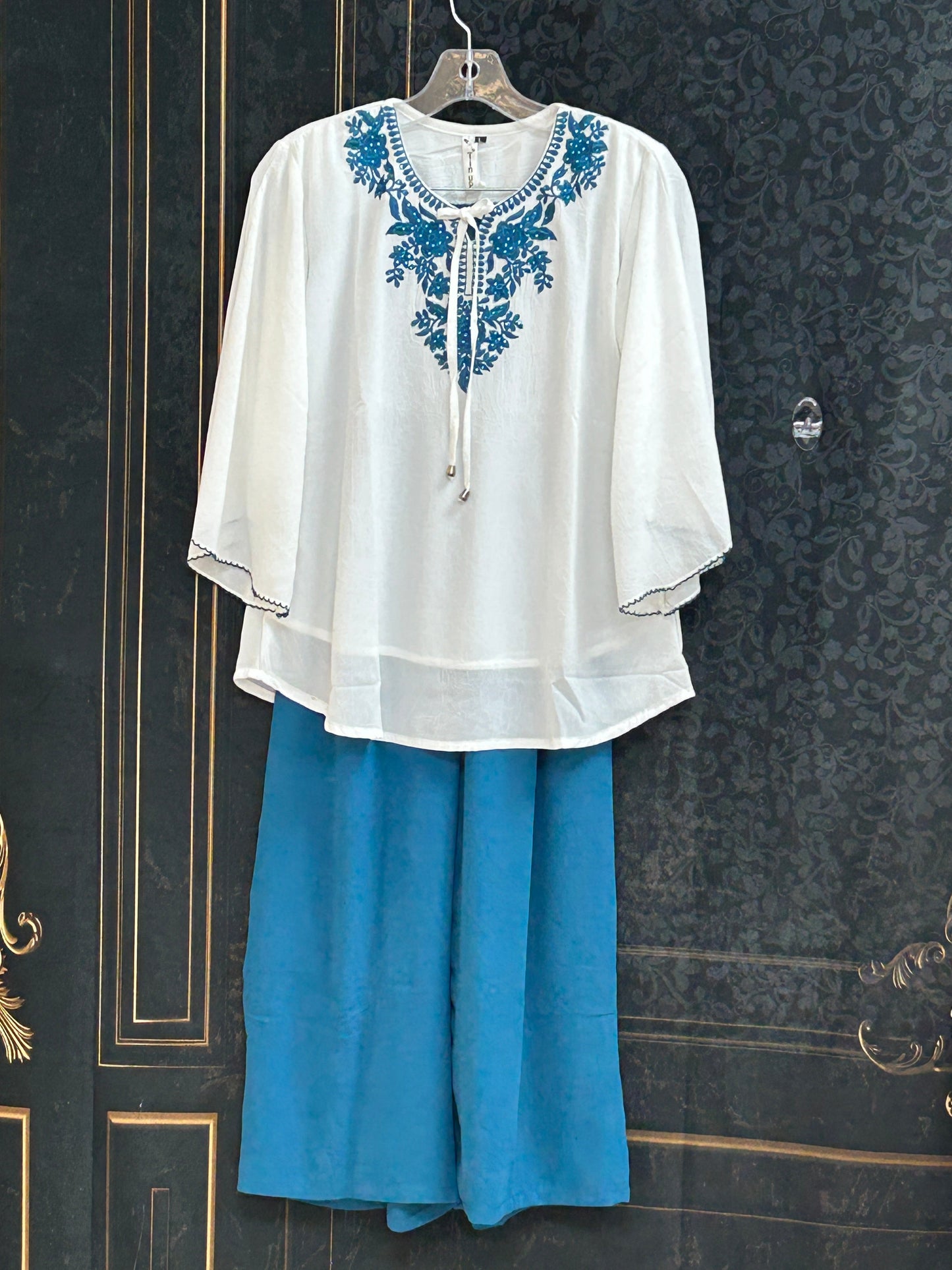 Co-ord set / chiffon top with pant