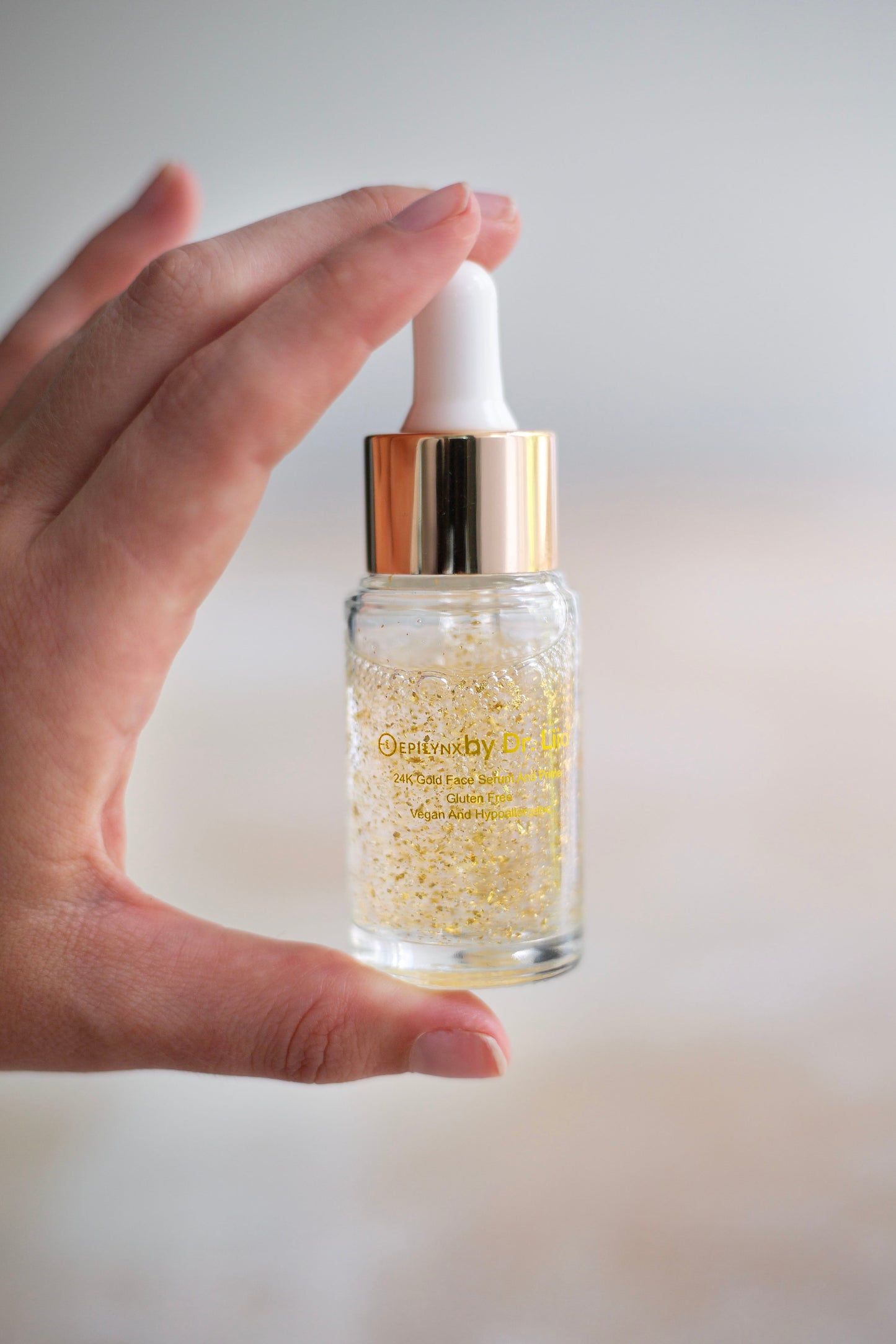 24 Karat Gold Illuminating Glow Serum - Concordia Style Boutique