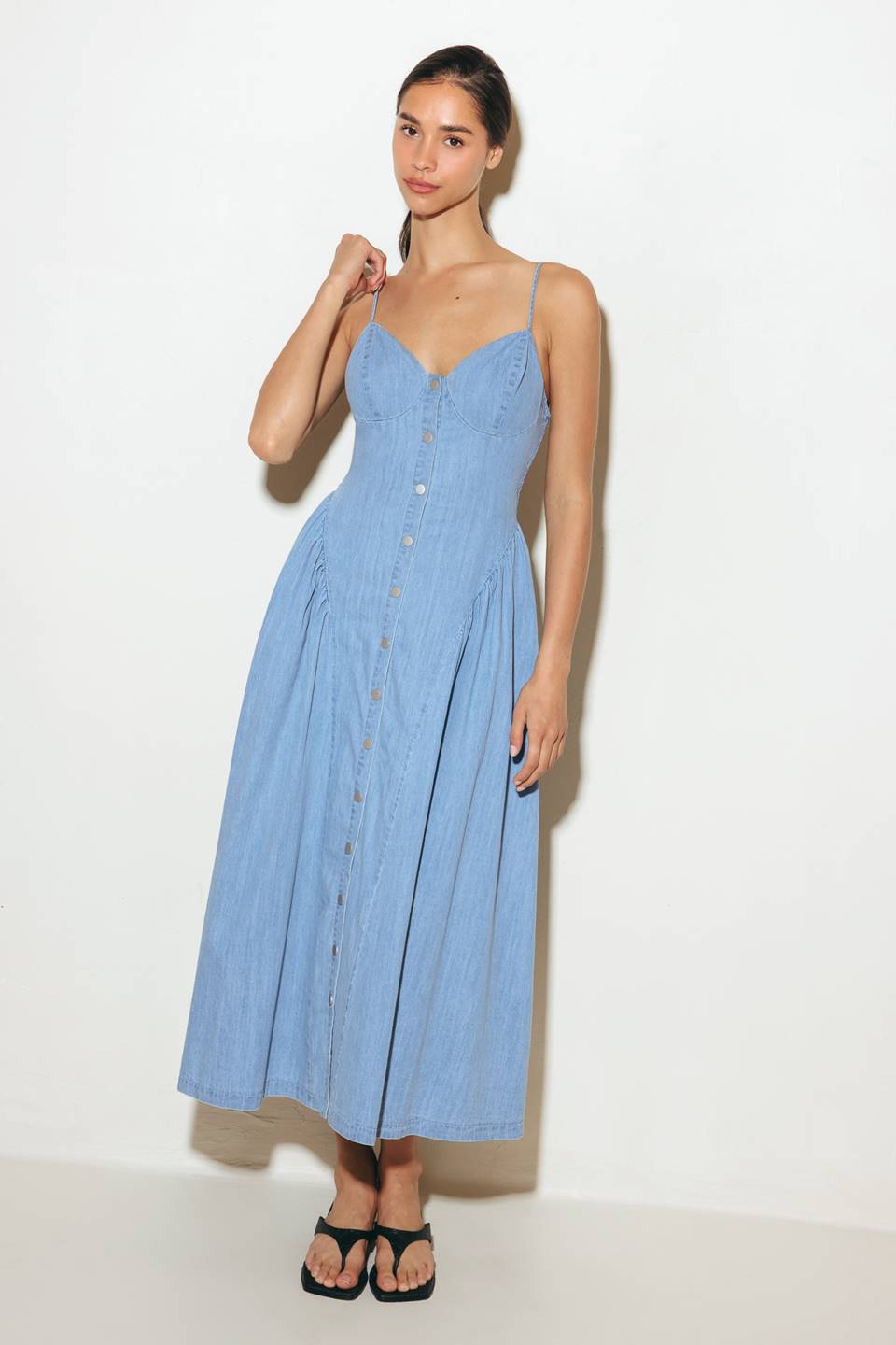 BLUEBELL BREEZE LIGHTWEIGHT DENIM MIDI DRESS - Concordia Style Boutique