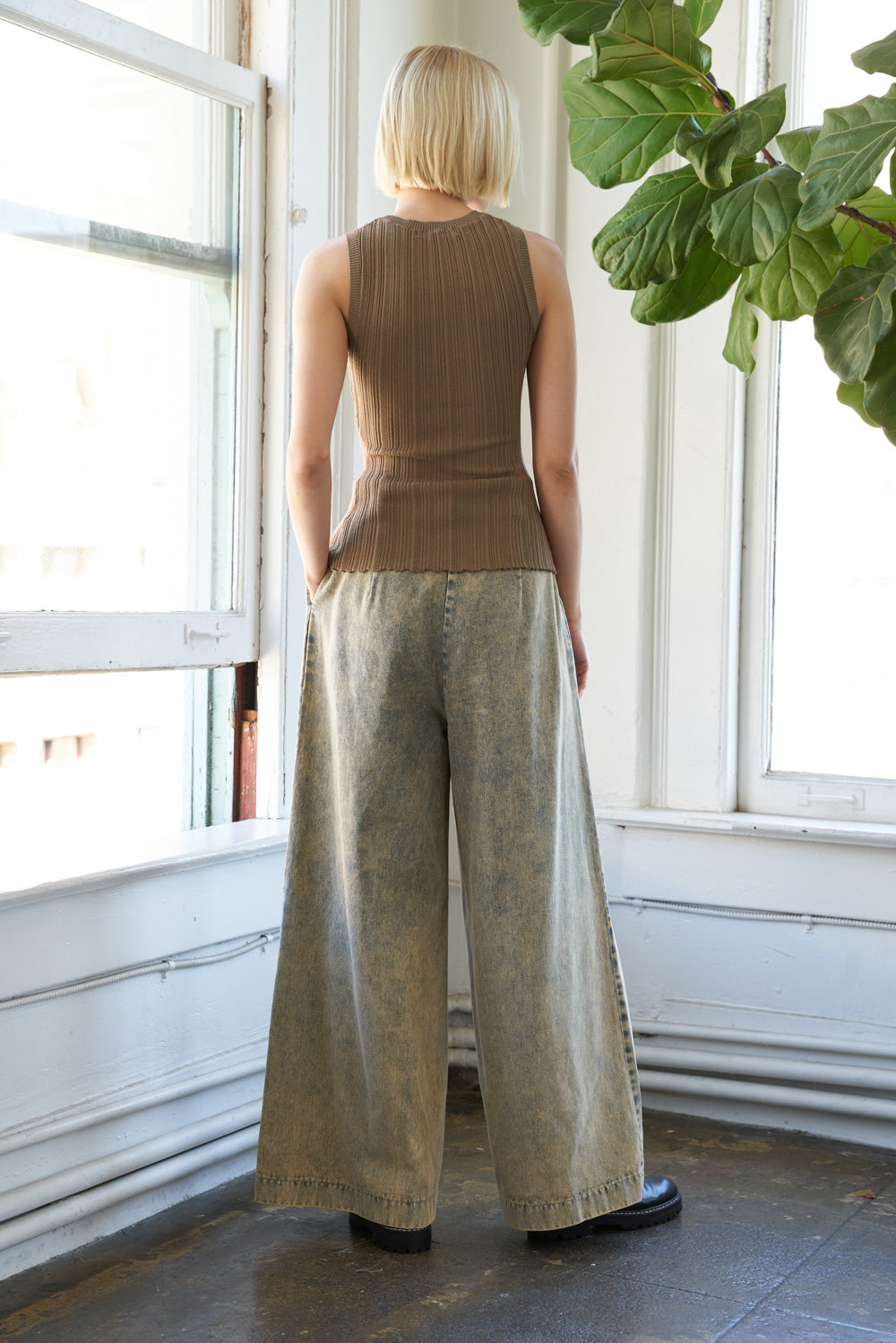 BE RIGHT BACK SWEATER TOP - Concordia Style Boutique