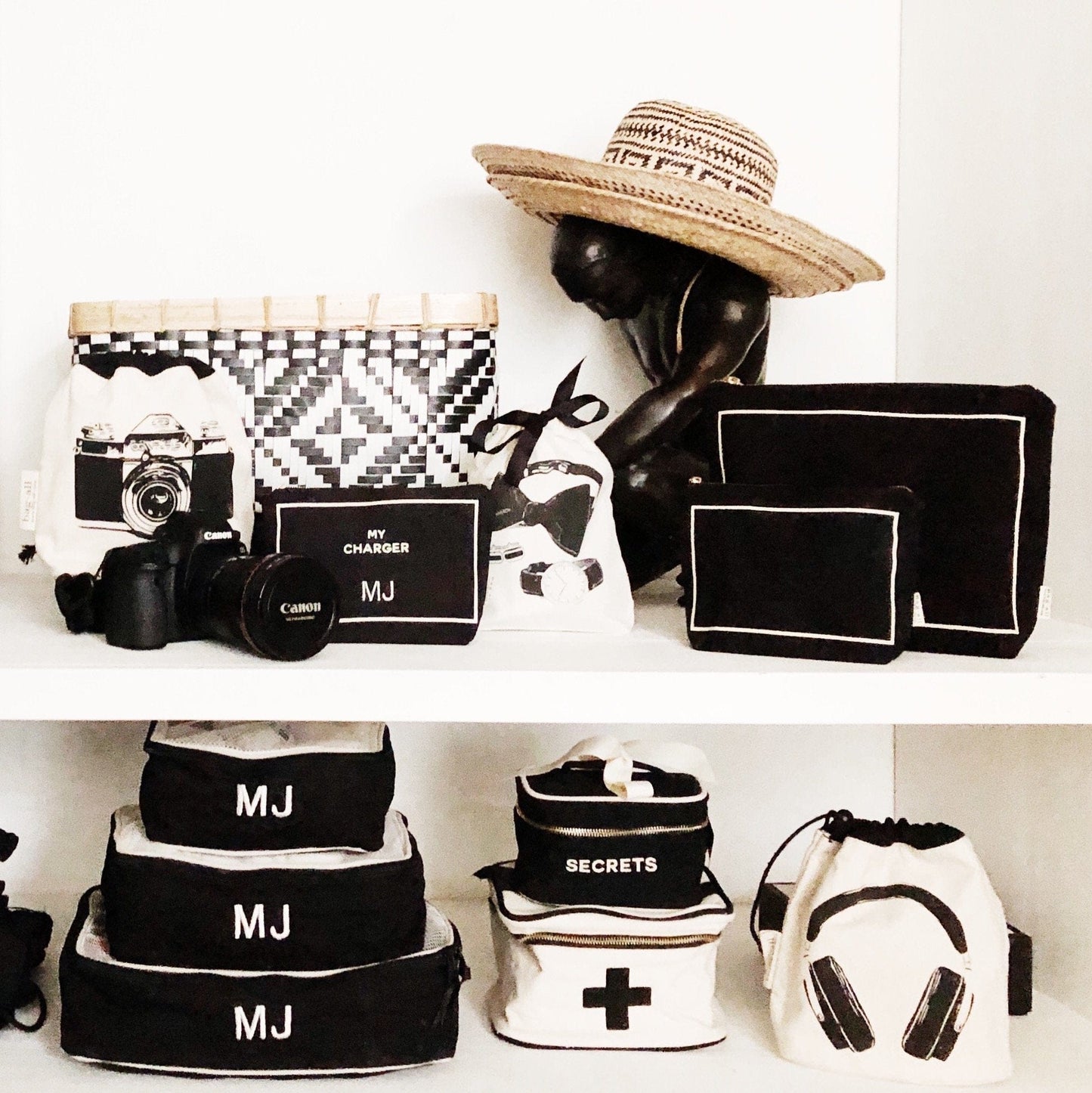 Charger Pouch, Black - Concordia Style Boutique