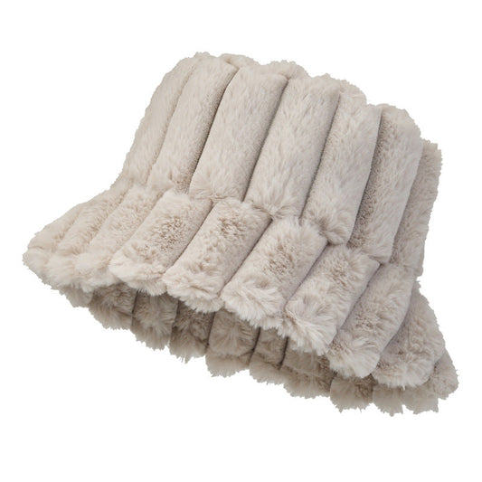 Becky Winter Bucket Hat in Cream