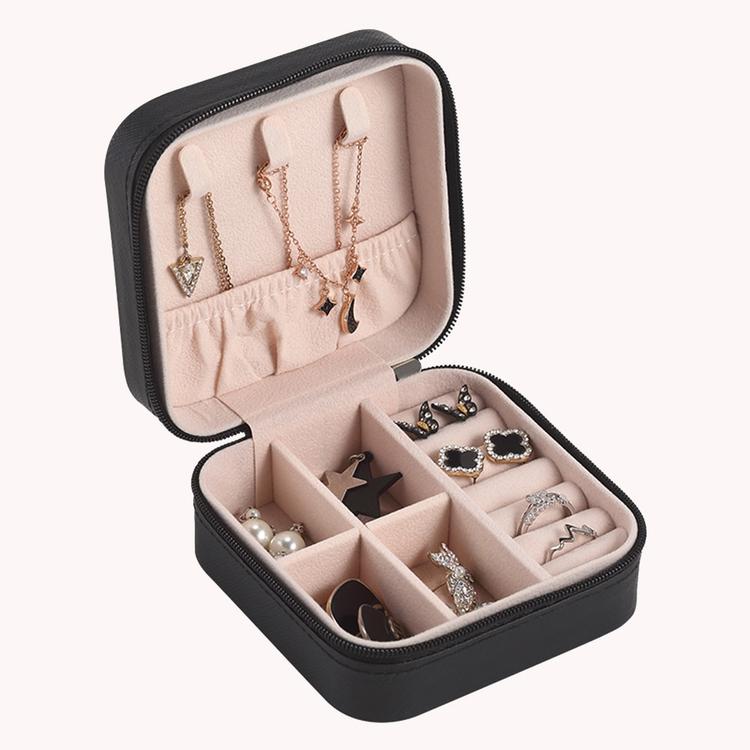 PORTABLE JEWELRY ORGANIZER - Concordia Style Boutique