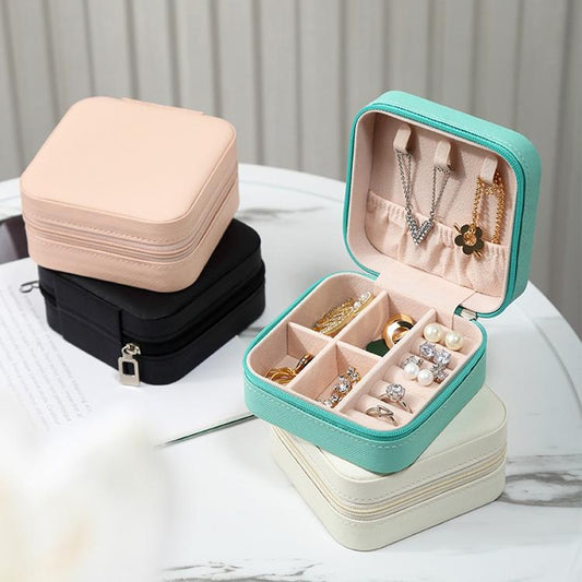 PORTABLE JEWELRY ORGANIZER - Concordia Style Boutique