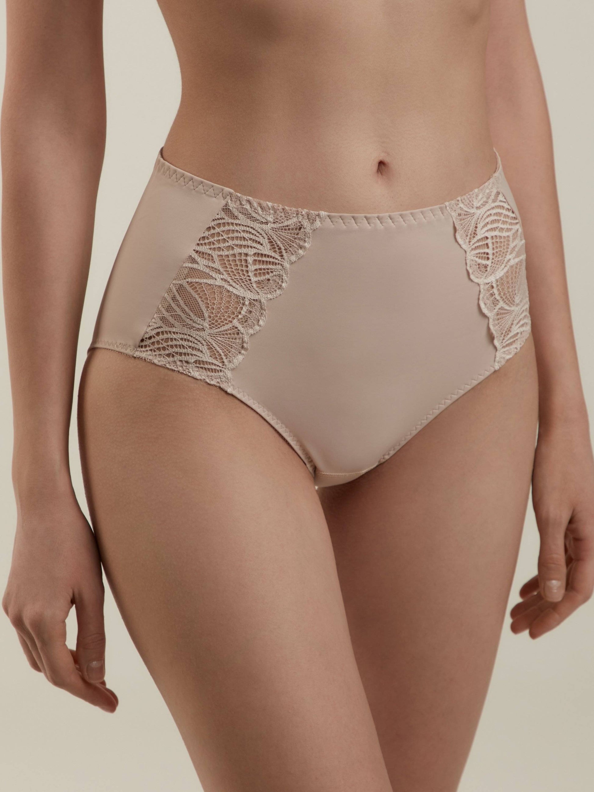 Panties Conte Aura RP2079 - Slip With a High Waistline - Concordia Style Boutique