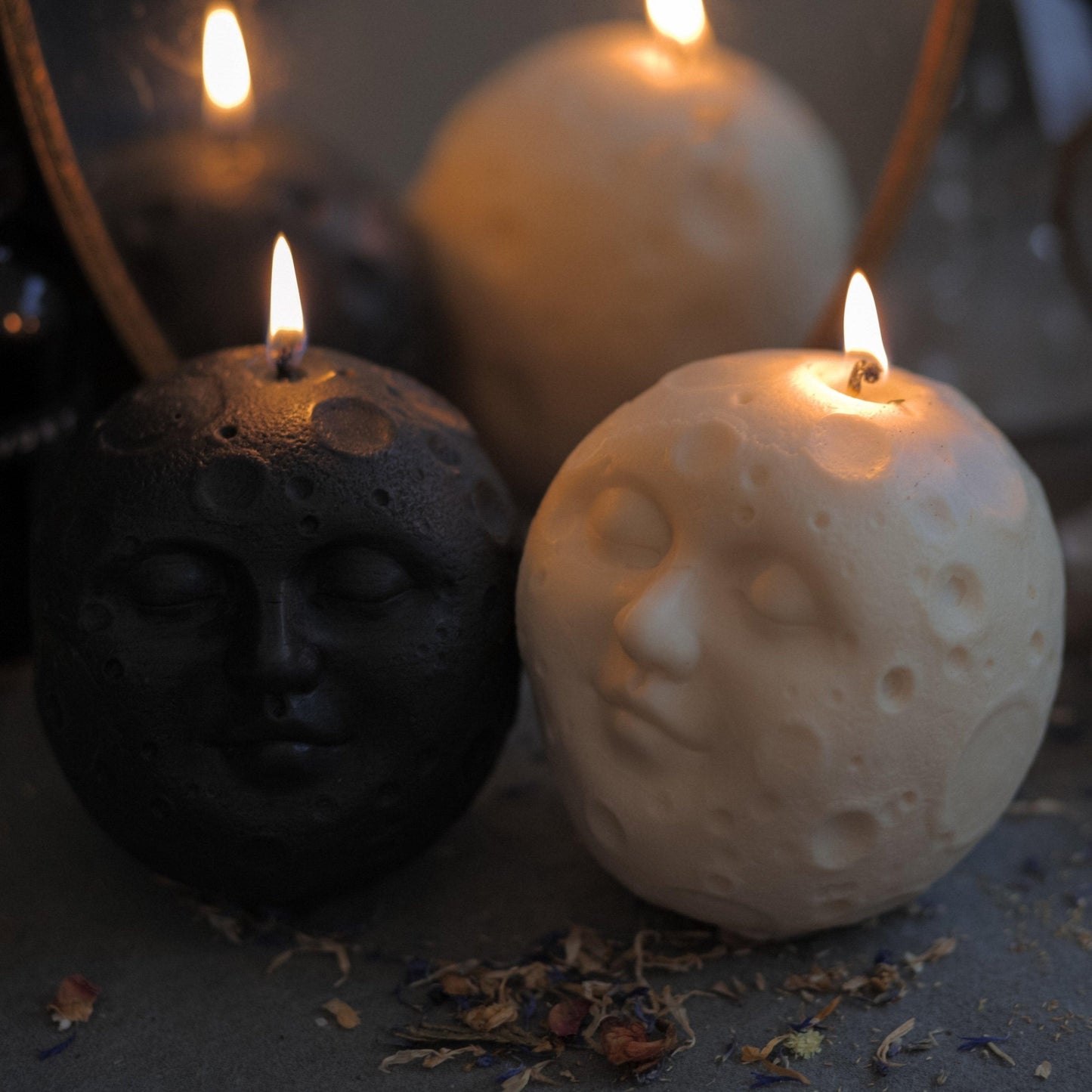 Full Moon Candle
