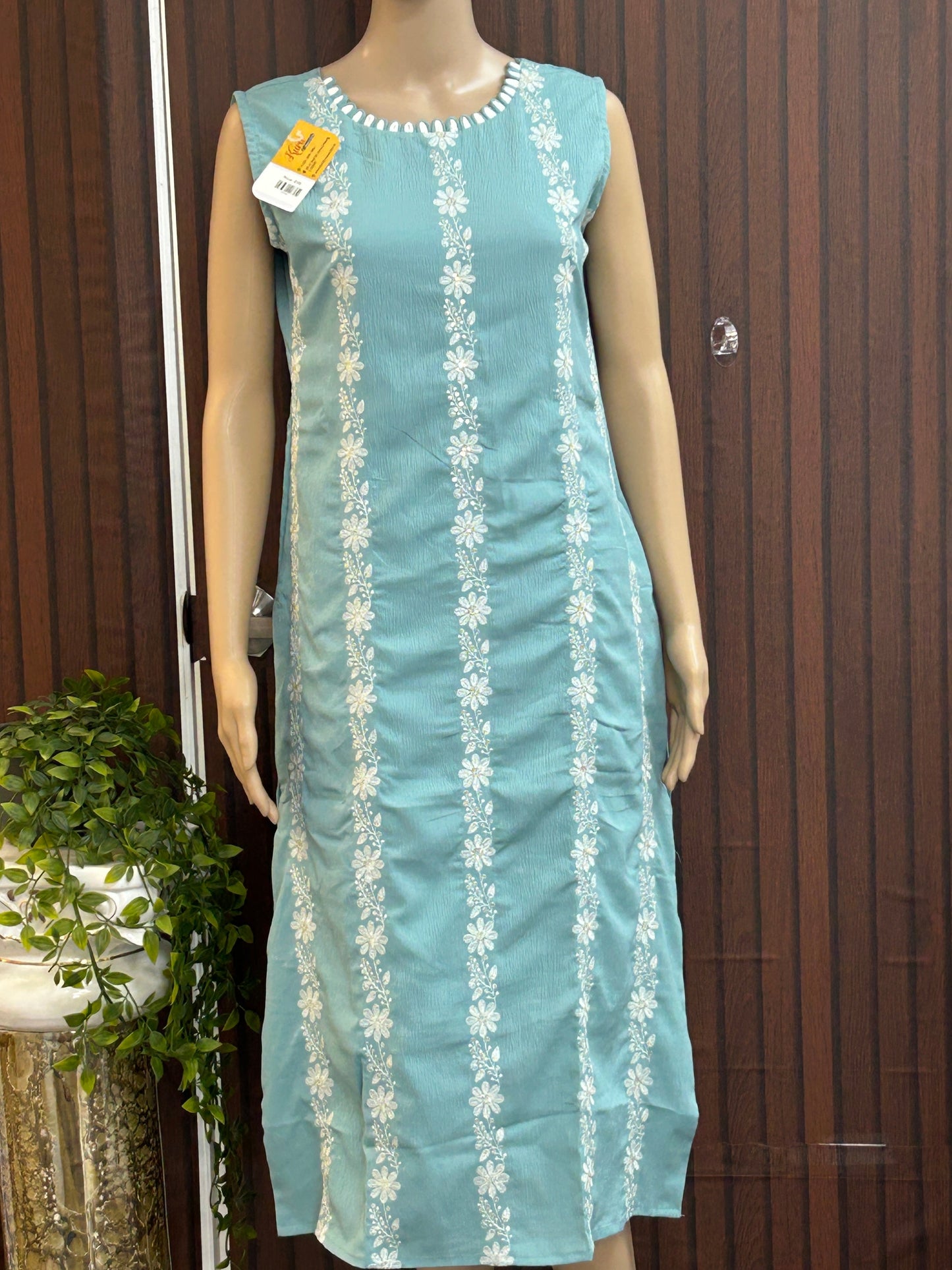 Chikankari kurti