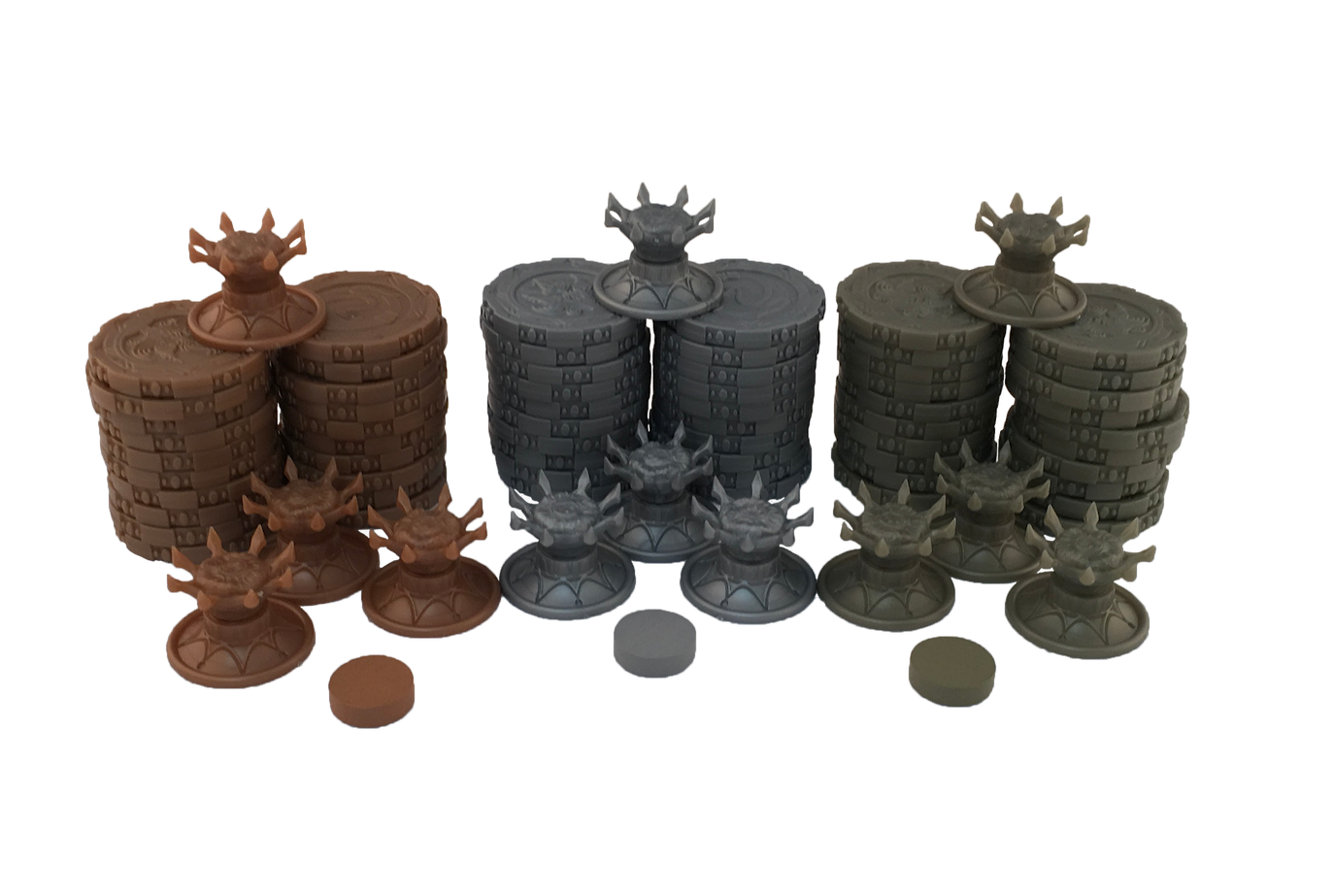 Metallic Plastic Coins & Crowns Set (Cursed Court)