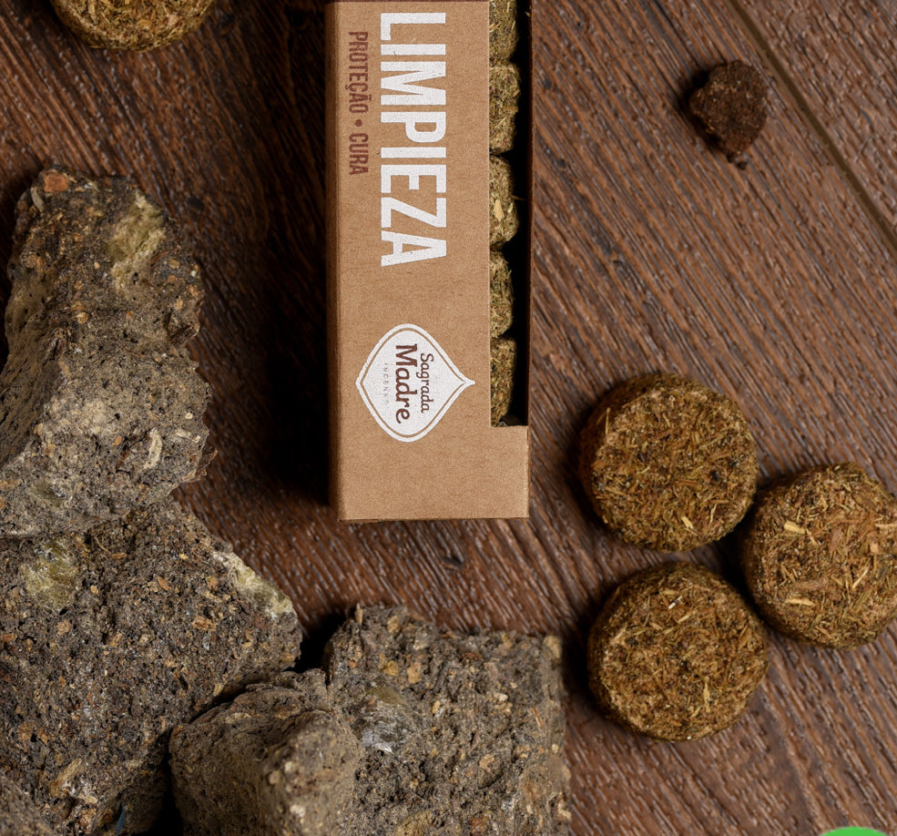 7 Day Cleansing Charcoal Tablets | Meditation | Yoga - Concordia Style Boutique