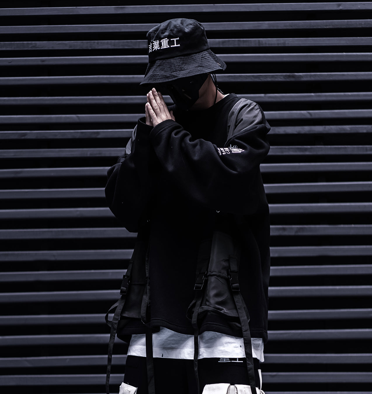 HiS001 Urban Industrial Crewneck - Concordia Style Boutique